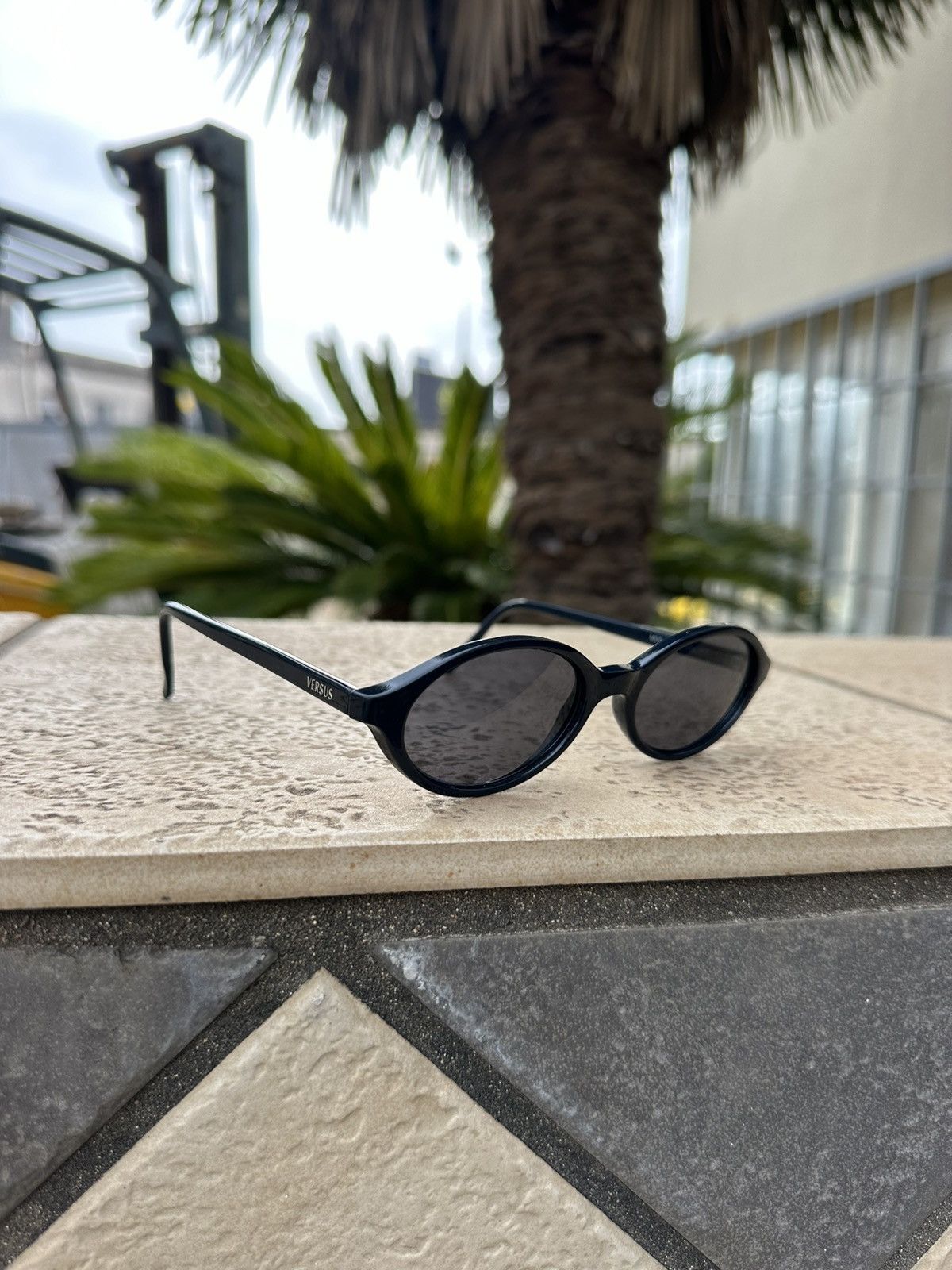 Versace VERSUS Sunglasses Black mod. E44/B
