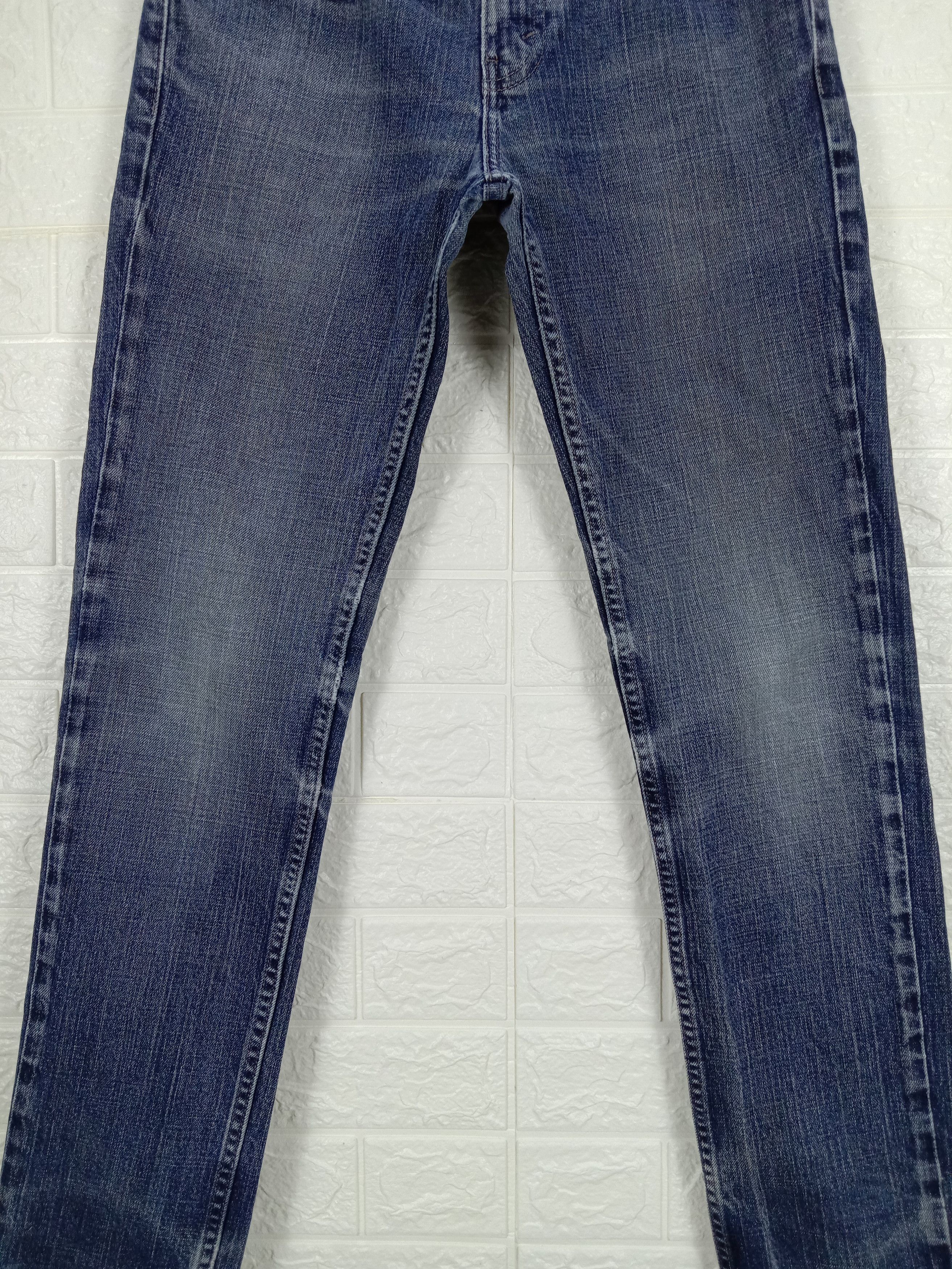 Levi's Vintage Levi's 511 Jeans Faded Dark Blue Slim Fit Denim Size US 30 / EU 46 - 3 Thumbnail