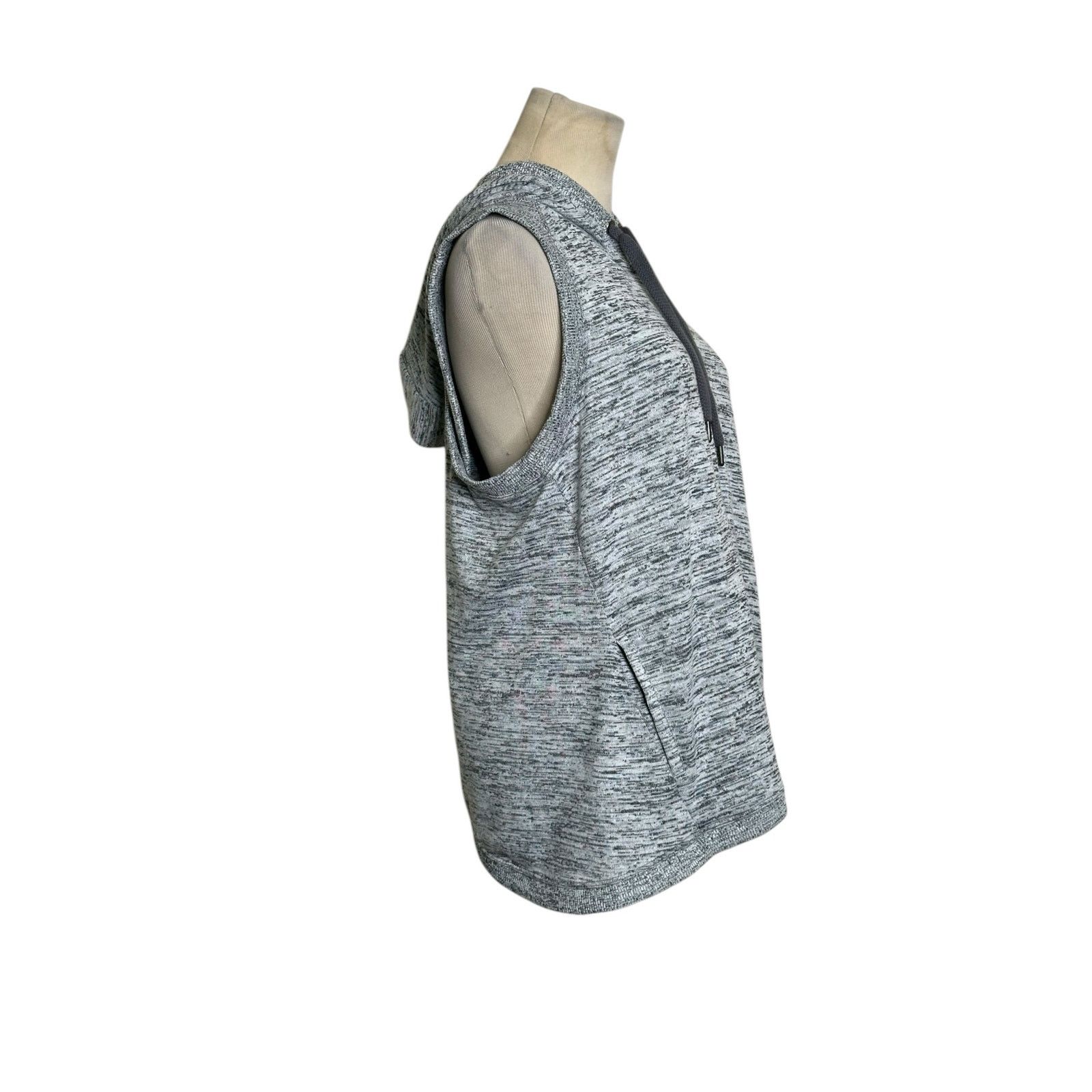 Athleta Athleta heathered gray blissful balance hooded vest Size XS Size XS / US 0-2 / IT 36-38 - 12 Thumbnail