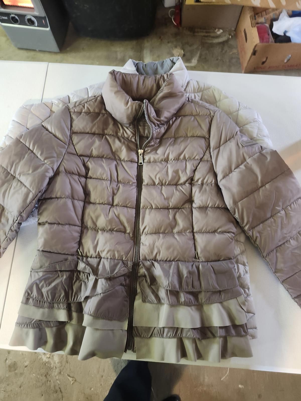 Elie Tahari Tahari Puffer Jacket Size M / US 6-8 / IT 42-44 - 1 Preview