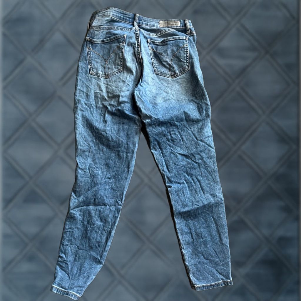 Calvin Klein Calvin Klein Jeans Womens Jeans High Rise Skinny 28x27 Blue Denim Pockets Logo 90s? Size 28" / US 6 / IT 42 - 1 Thumbnail