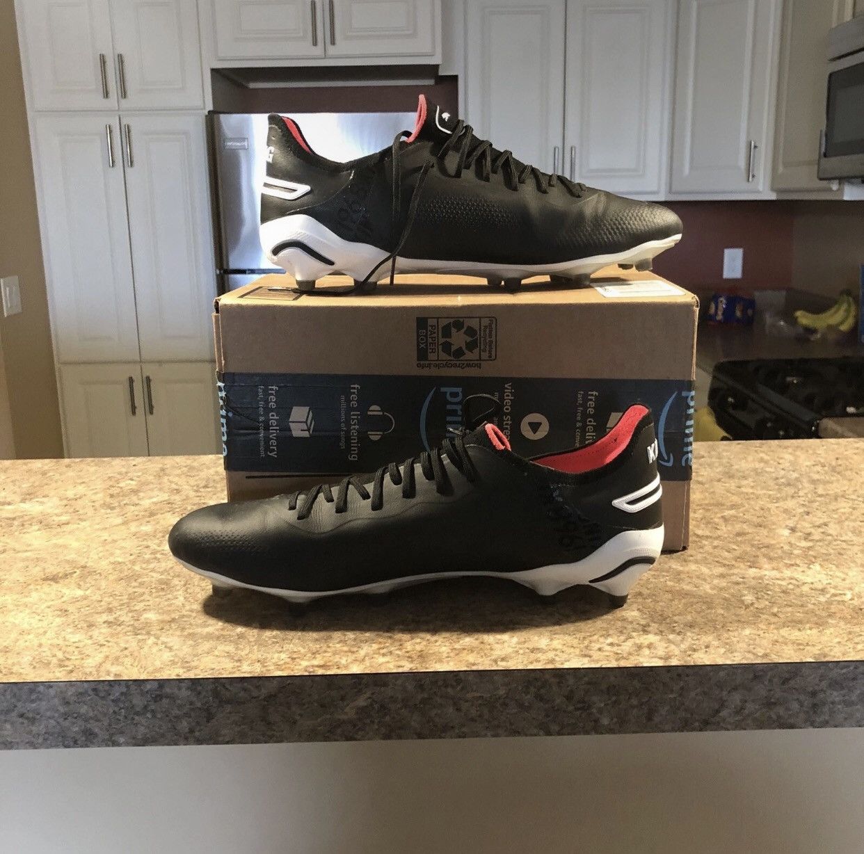 Puma Size 11.5 - Puma King Ultimate FG/AG Black/White Size US 11.5 / EU 44-45 - 3 Thumbnail