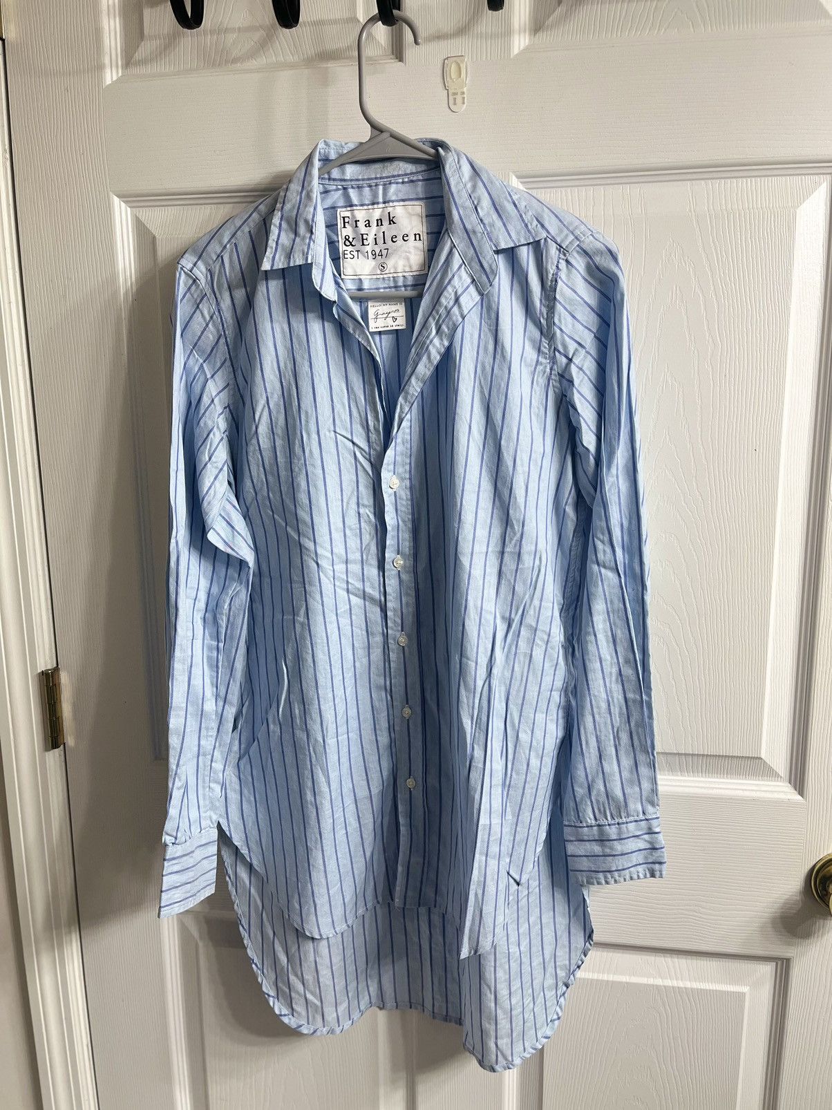 image of Frank Eileen Frank & Eileen Grayson Button Up in Blue, Women's (Size Small)