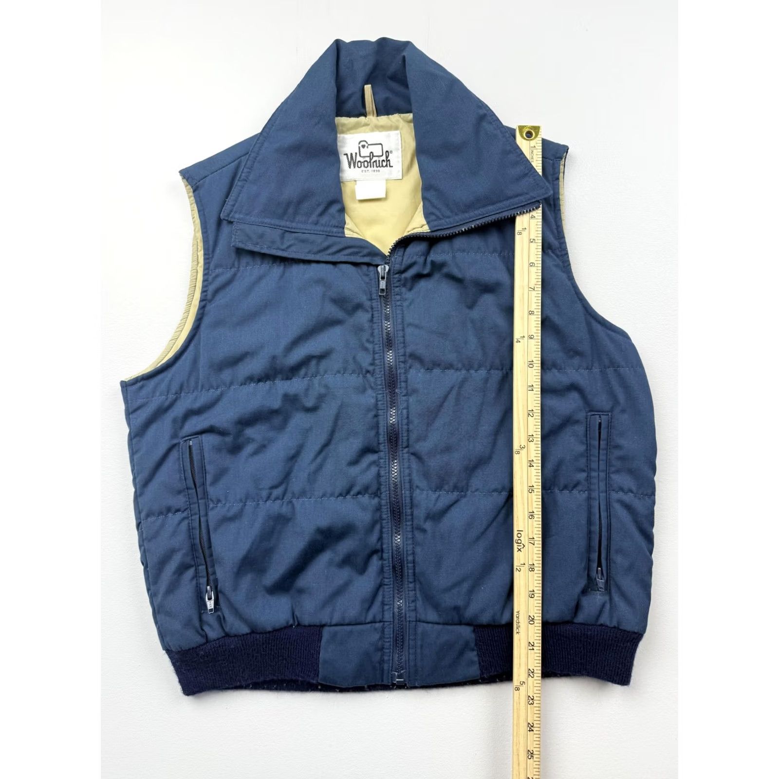 Vintage VINTAGE Woolrich Vest Mens M Blue Quilted Full Zip Insulated Pockets Canvas Woolrich USA Vest Mens M Blue Quilted Full Zip Insulated Pockets Canvas Size US M / EU 48-50 / 2 - 4 Thumbnail