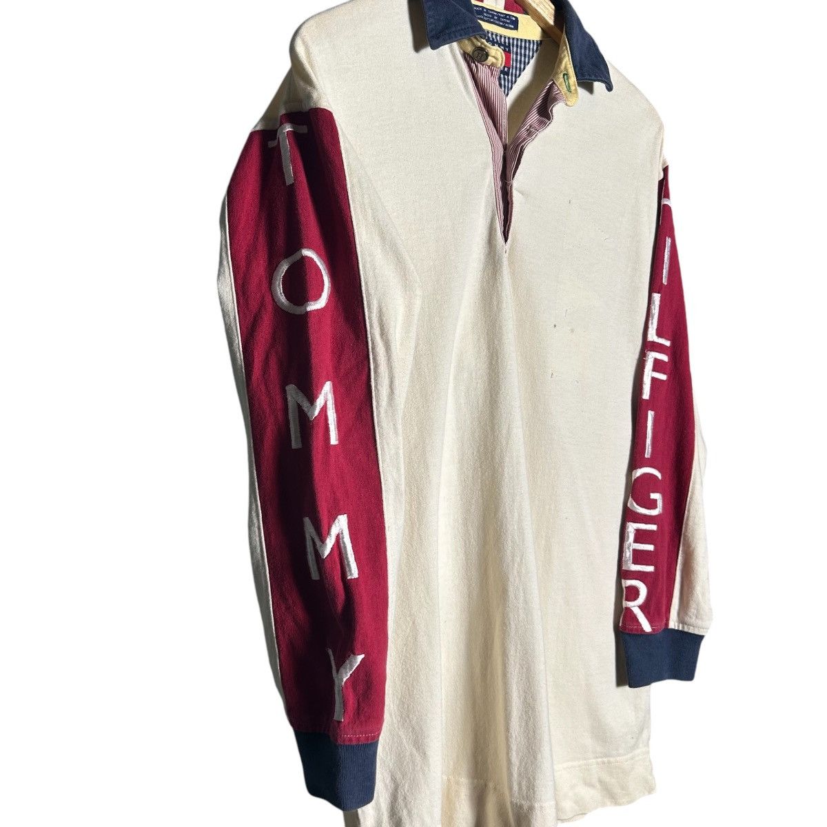 Tommy Hilfiger × Vintage Vintage Tommy Hilfiger Big Logo Sailing Gear Polos Size US M / EU 48-50 / 2 - 3 Thumbnail