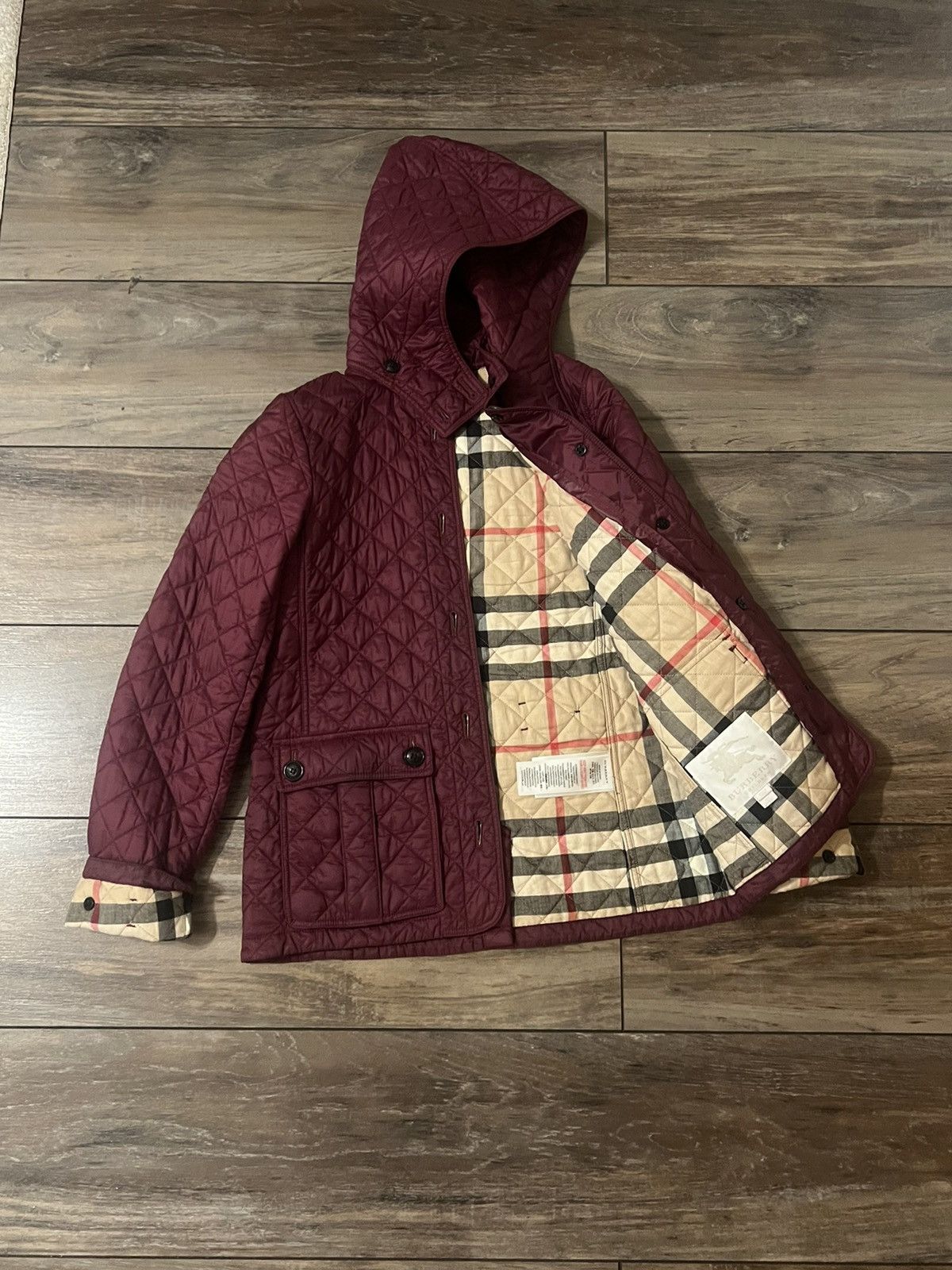 Burberry Maroon Burberry Slim Fit Puffer Jacket - Size 14Y Girls Size XS / US 0-2 / IT 36-38 - 1 Thumbnail
