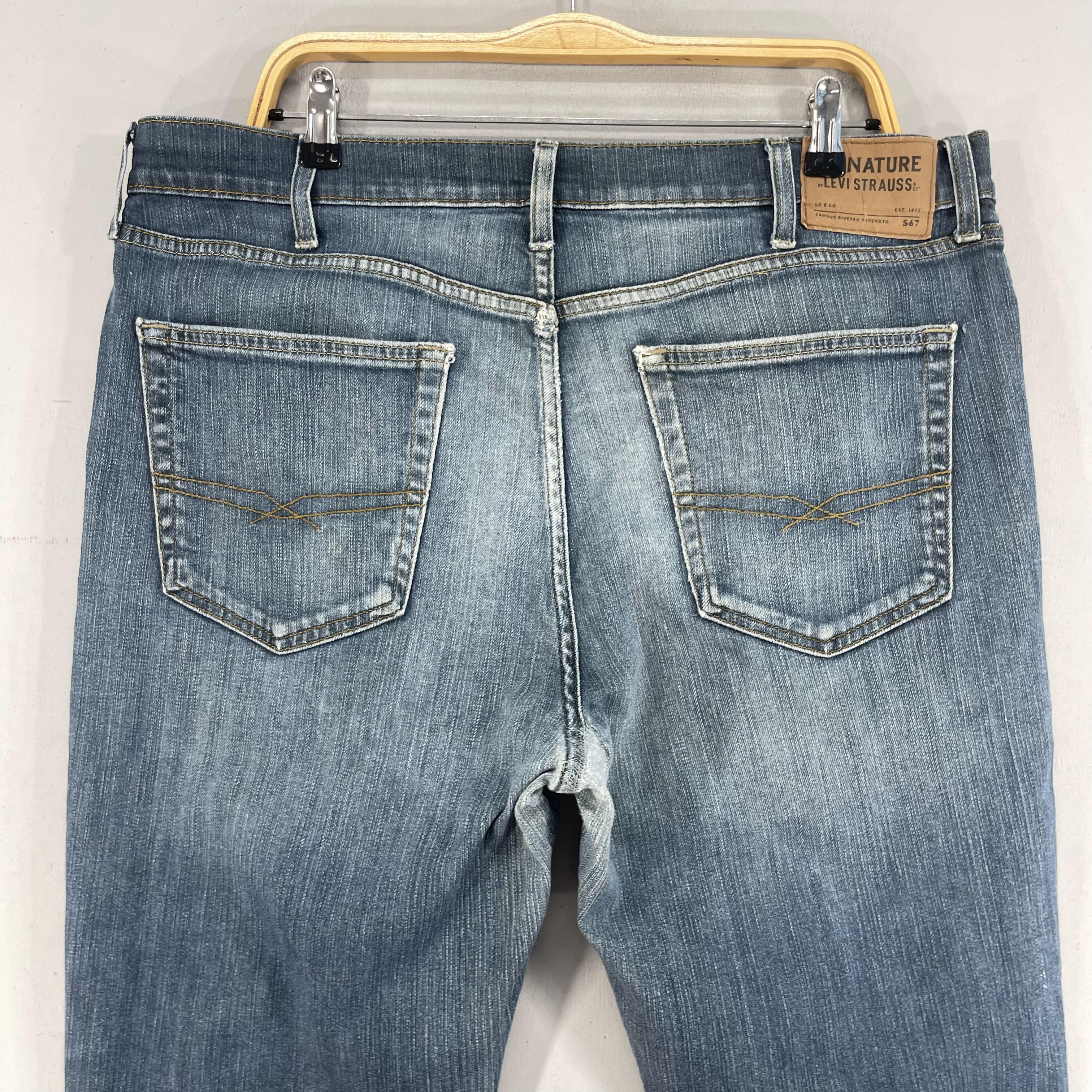 Levi's Size 39 Vintage Levis Signature Distressed Reconstruct Jeans Size US 39 - 10 Thumbnail