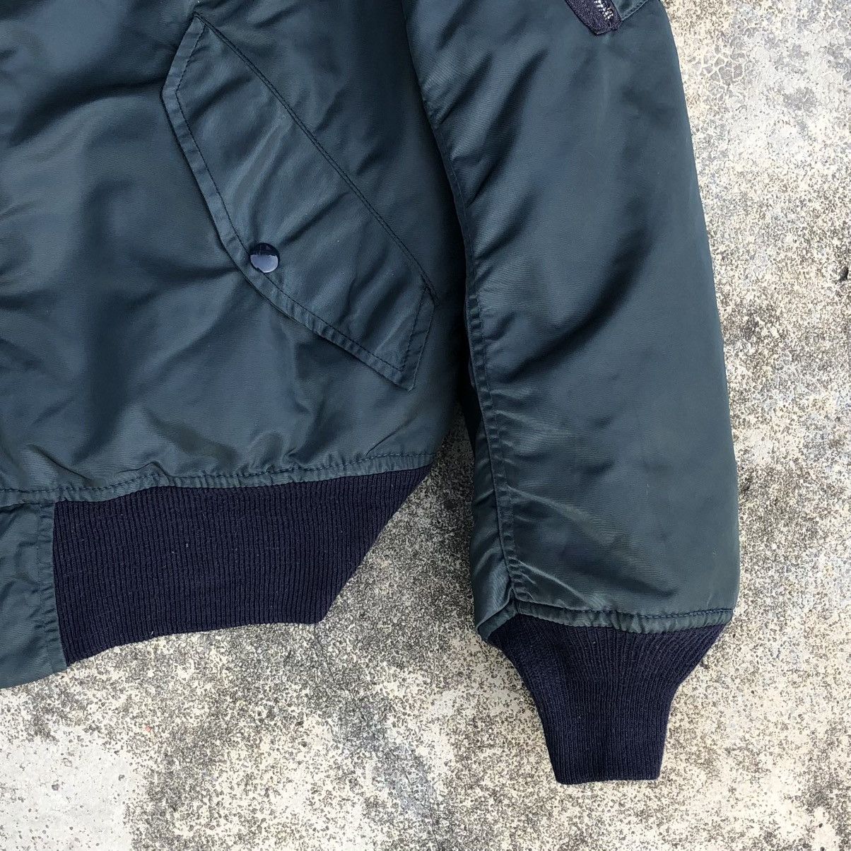 Vintage Vintage Flyers Intermediate Ma-1 Bomber Jacket Made in USA🇺🇸 Size US M / EU 48-50 / 2 - 6 Thumbnail