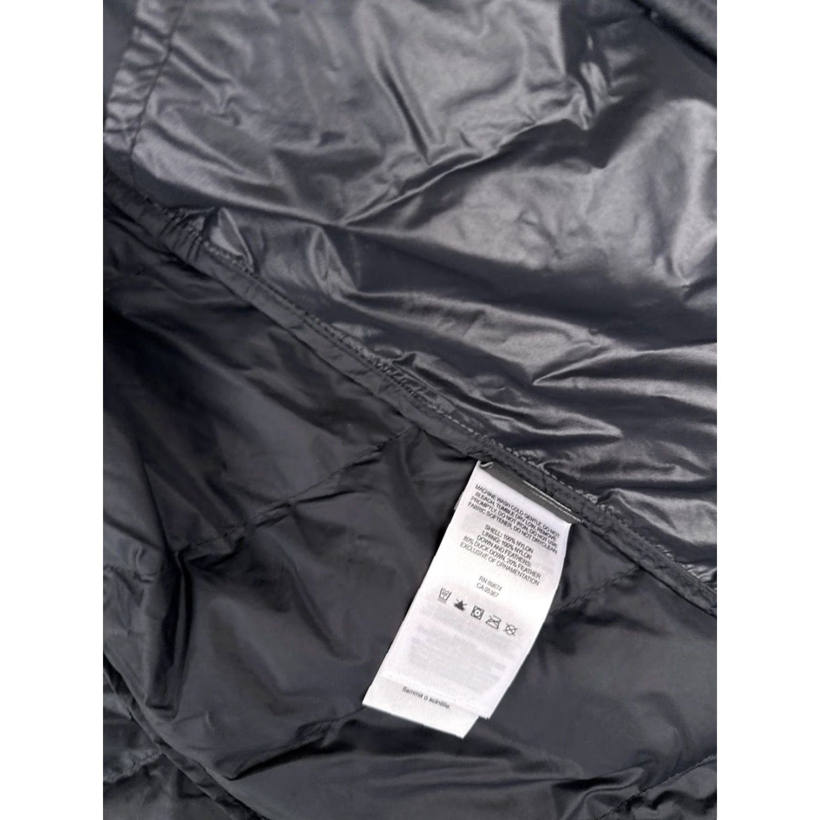 Mountain Hardwear VINTAGE? No — Mountain Hardwear Vest Women Small Black Down Puffer Quilted Zip Eagle Lake Logo Size S / US 4 / IT 40 - 5 Thumbnail