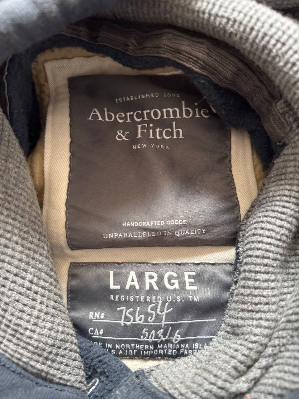 Abercrombie & Fitch Vintage Y2K Abercrombie & Fitch Distressed Faded Hoodie Logo Size US L / EU 52-54 / 3 - 8 Thumbnail