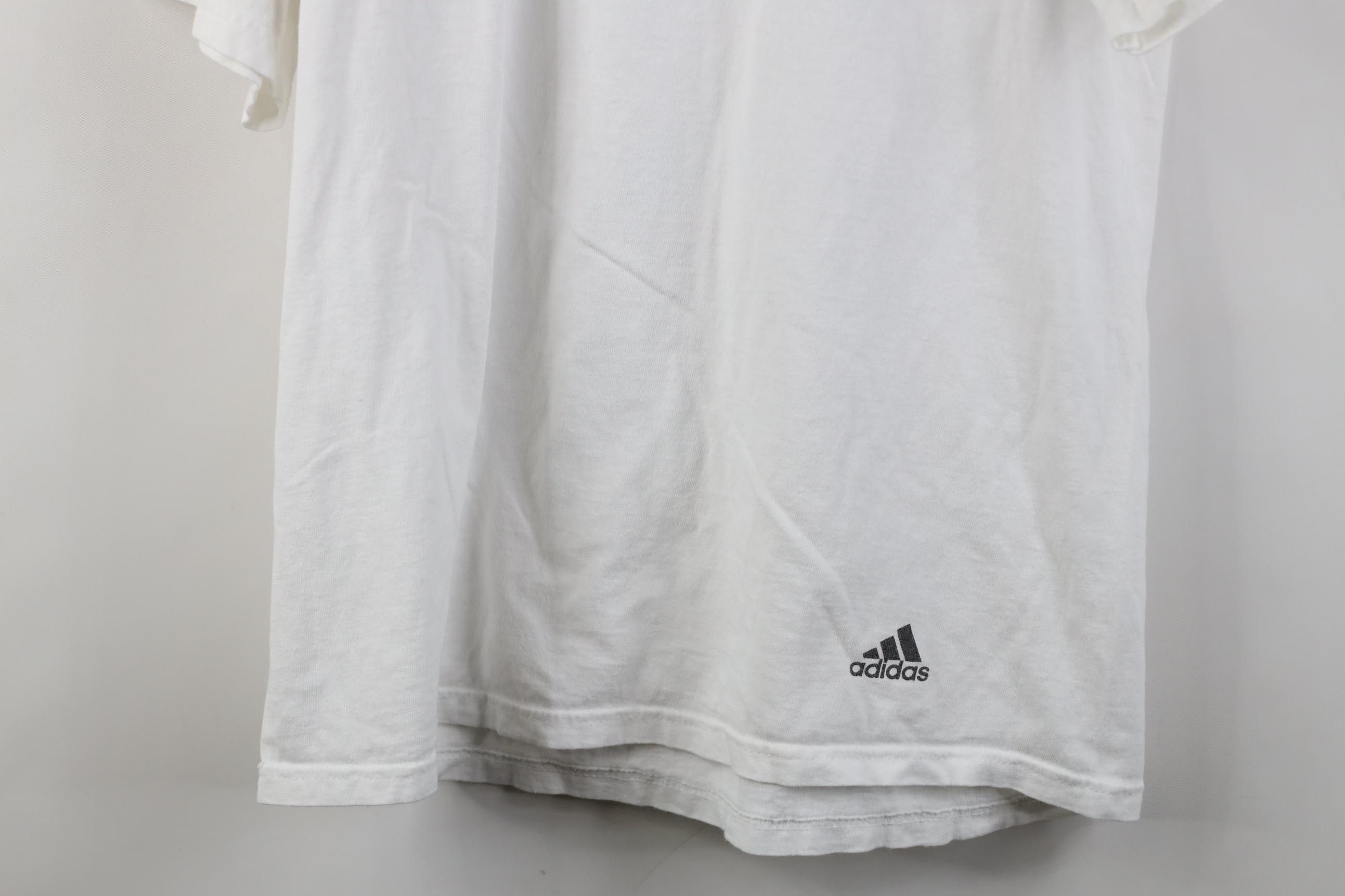 Adidas Vintage 90s Adidas Basketball Sketch T-Shirt White Cotton Size US M / EU 48-50 / 2 - 13 Thumbnail