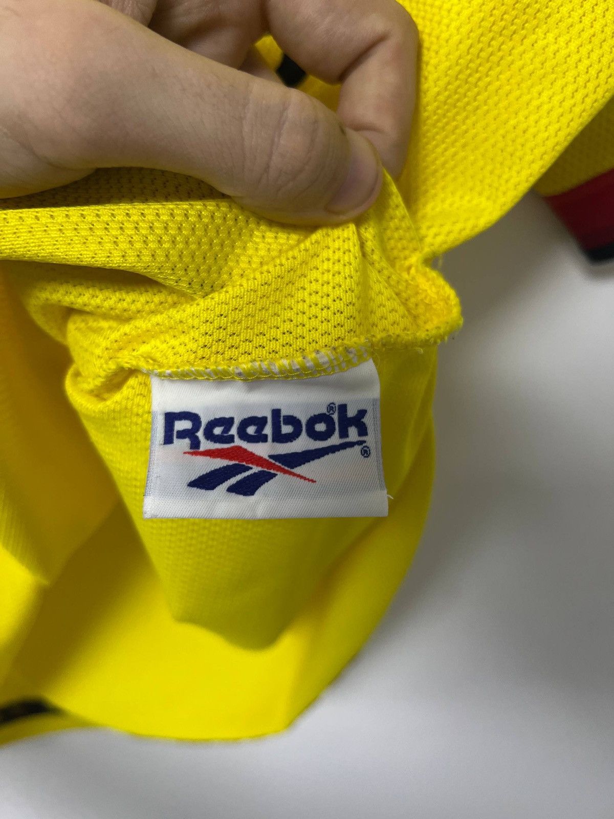 Reebok Vintage 1997-1999 Football Shirt Reebok Trikot Mens sz M Size US M / EU 48-50 / 2 - 10 Thumbnail