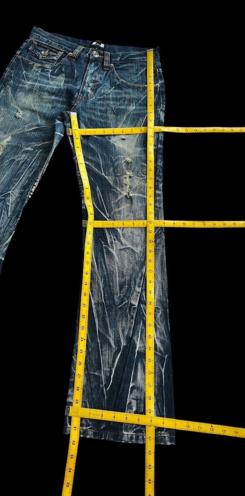 Le Grande Bleu (L.G.B.) Vintage Nylaus Discharge Lightning Thunder Flare Jeans Size US 31 - 13 Thumbnail
