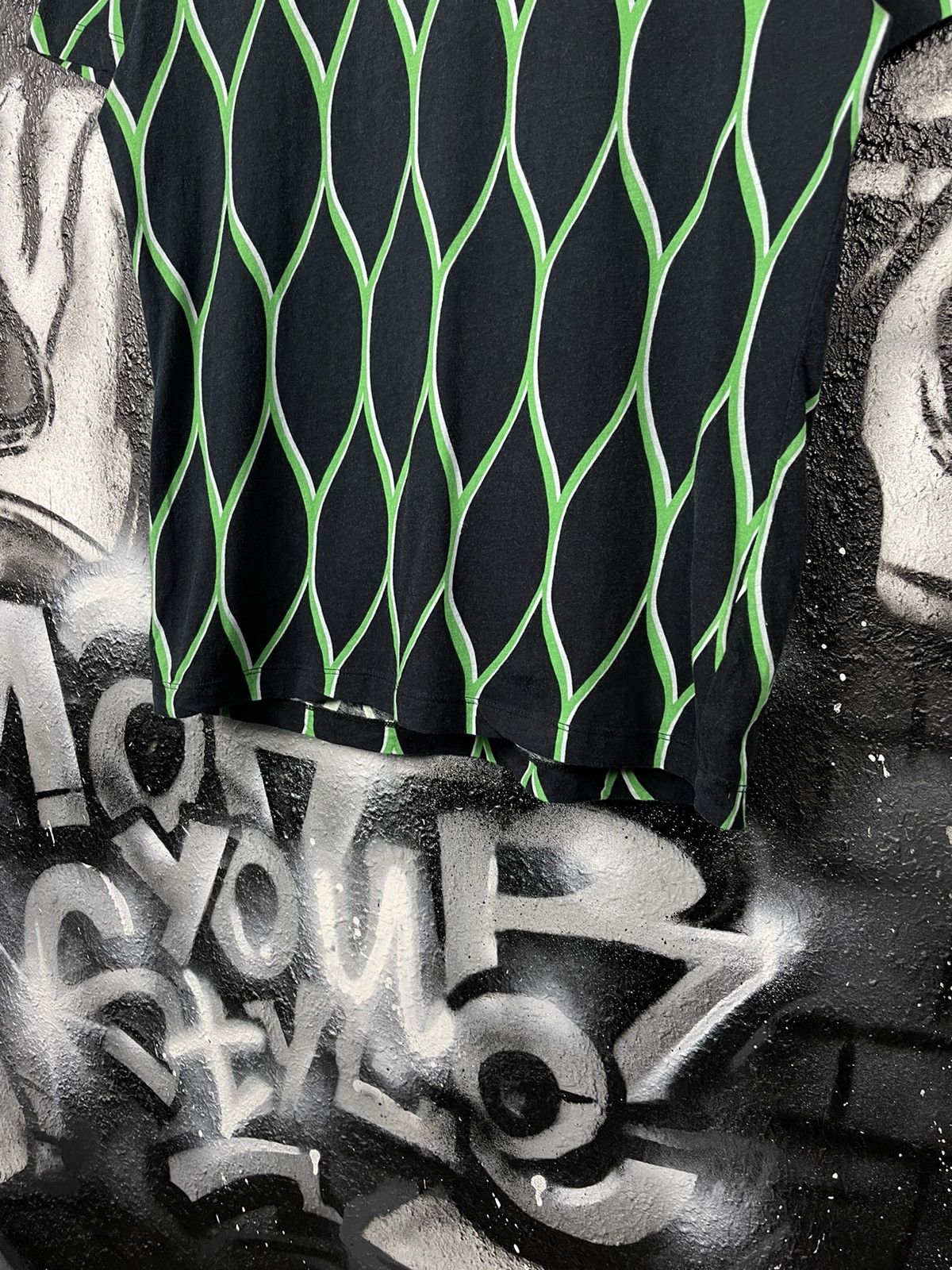 H&M × Kenzo Kenzo x H&M Black/Green Short Sleeve T-Shirt Men’s Size XS Size US XS / EU 42 / 0 - 4 Thumbnail