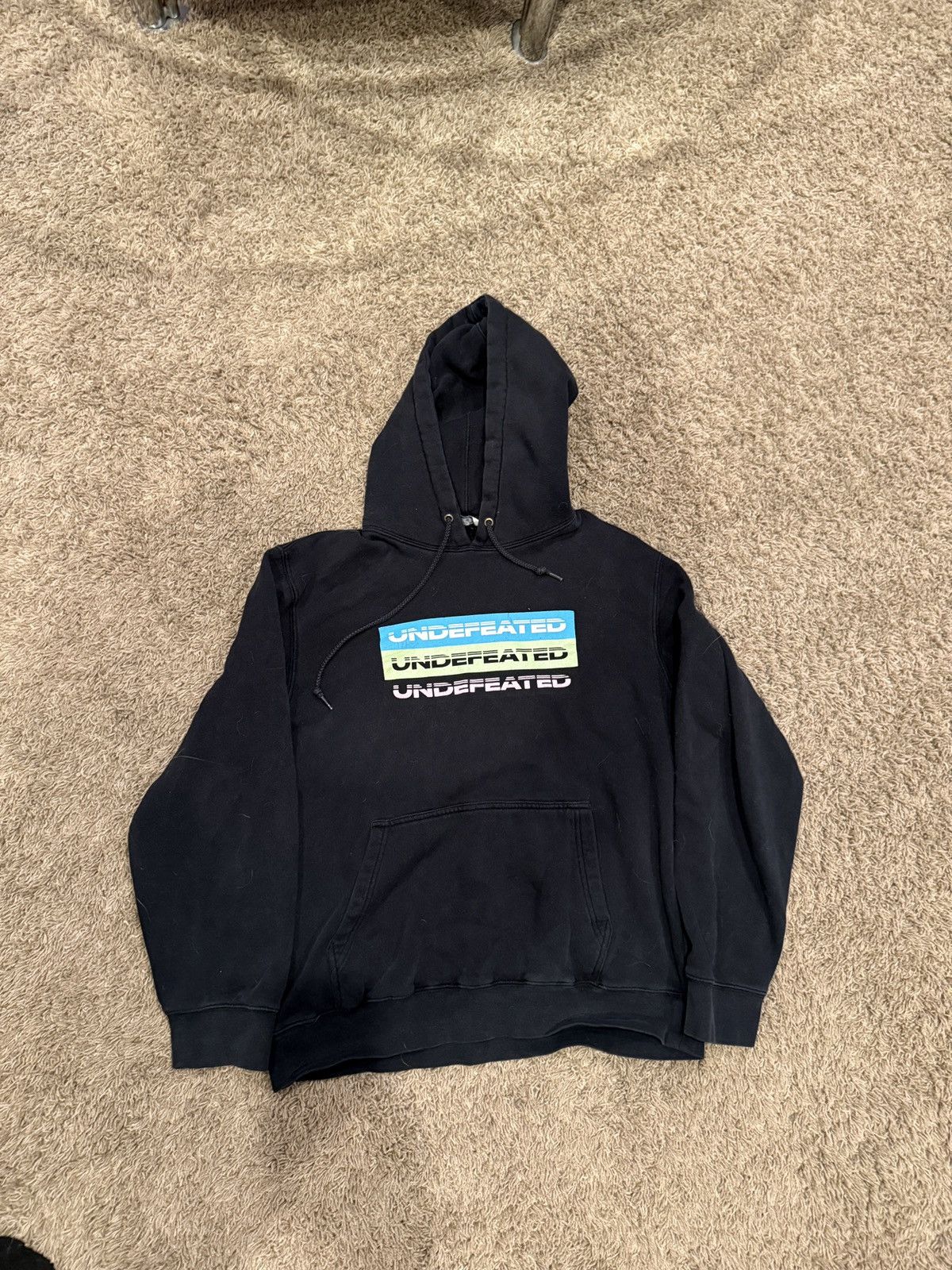 Undefeated Undefeated Tri-Color Logo Hoodie - Black Size US L / EU 52-54 / 3 - 1 Thumbnail