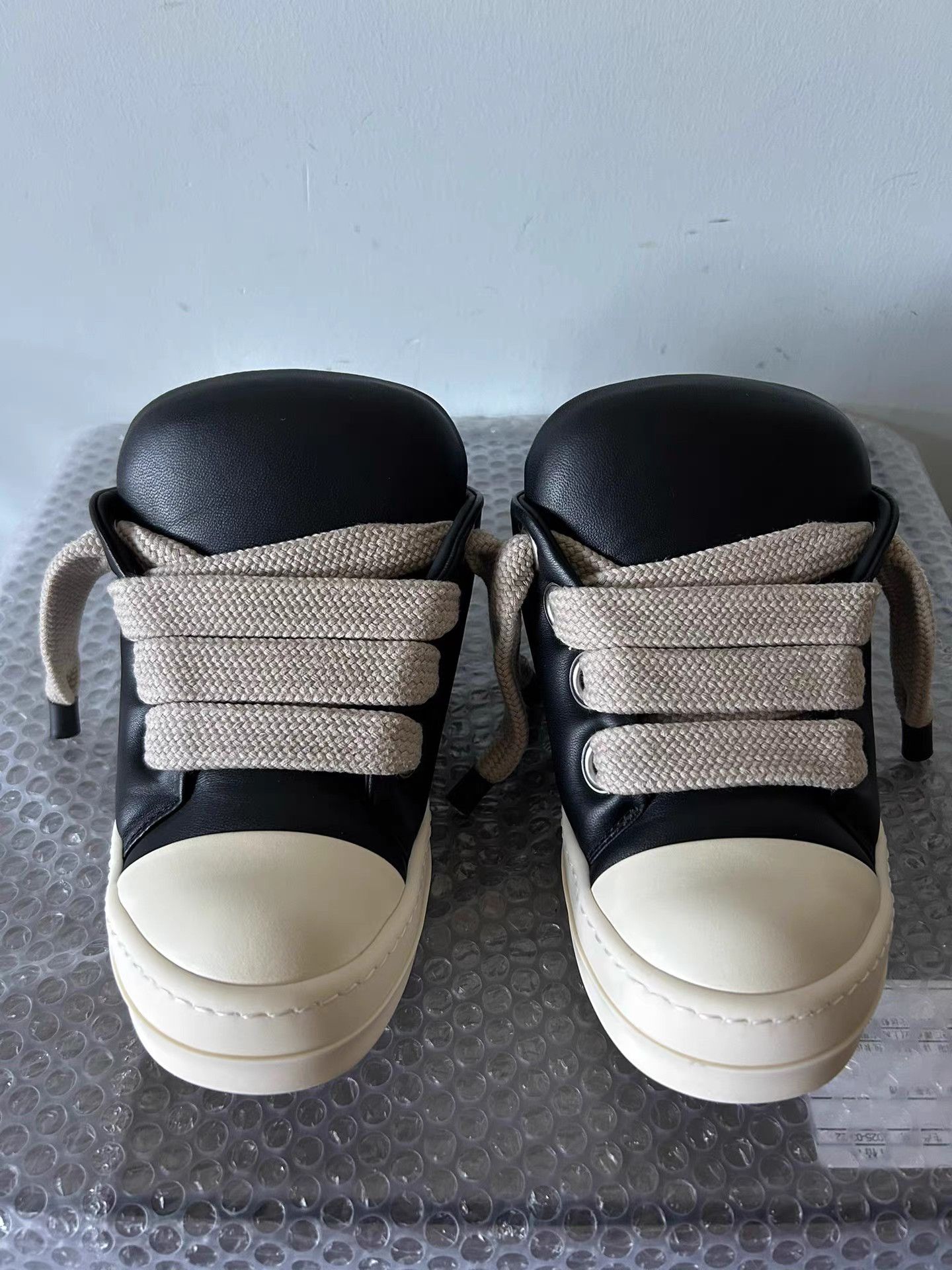 Rick Owens Rick Owens black "Pudding" low-top chunky Converse sneakers Size US 7 / IT 37 - 2 Thumbnail