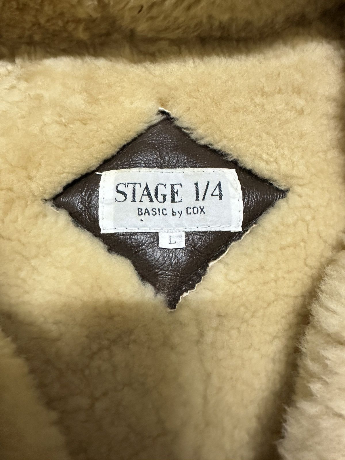 Vintage Vintage B3 sheepskin jacket with fur hooded Size US L / EU 52-54 / 3 - 3 Thumbnail