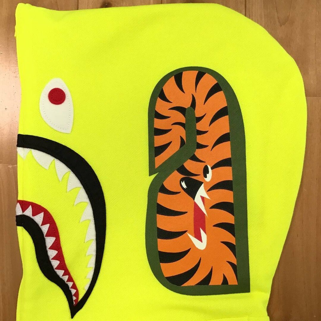 Bape BAPE Neon Shark Full Zip Hoodie a bathing ape Size US L / EU 52-54 / 3 - 6 Thumbnail