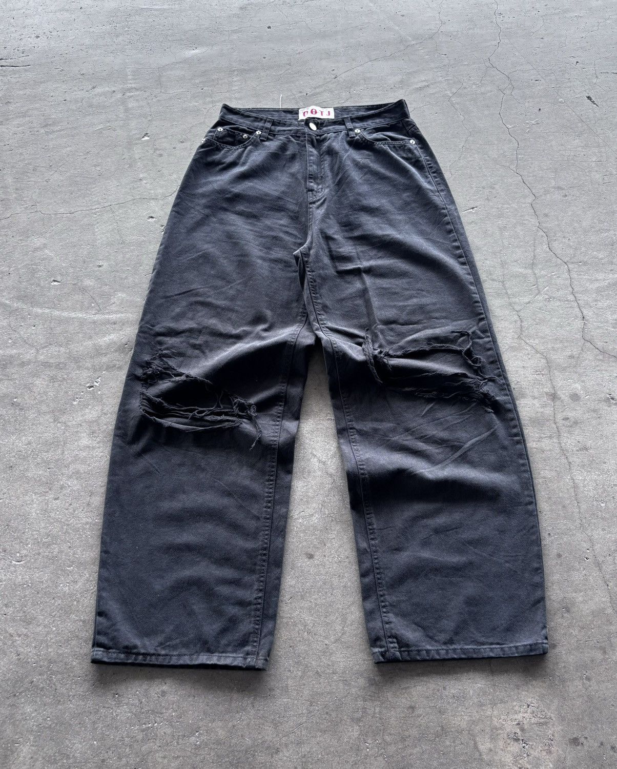 If Six Was Nine × Japanese Brand × Le Grande Bleu (L.G.B.) Ifsixwasnine Lgb Style Distressed Black Baggy Jeans Size US 31 - 1 Thumbnail