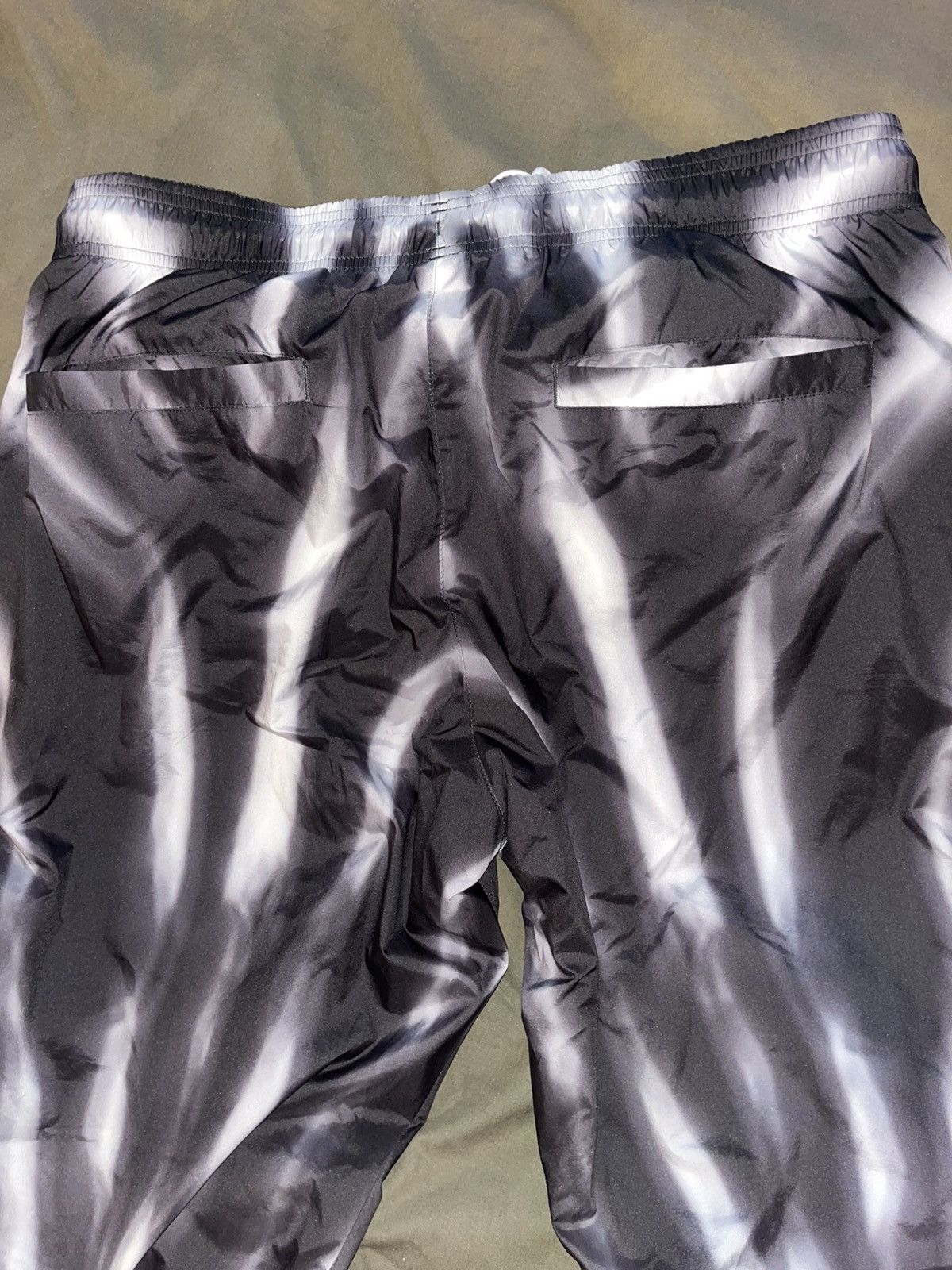 Fear of God Nike Fear of God Allover Print Pants Size US 32 / EU 48 - 7 Thumbnail