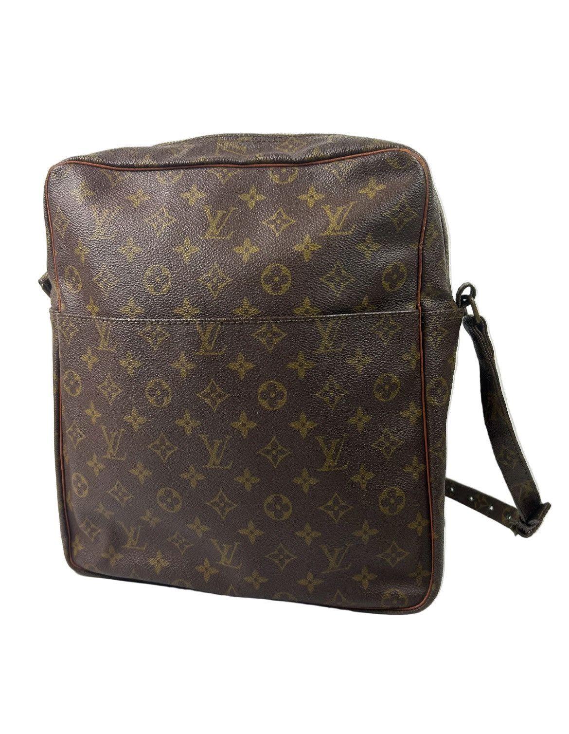 Louis Vuitton Louis Vuitton Monogram Crossbody Bag Size ONE SIZE - 1 Thumbnail