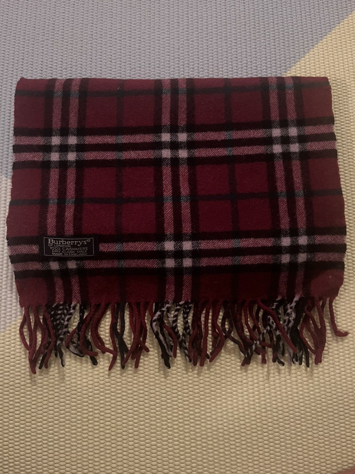 Burberry × Vintage Burberry Maroon Cashmere Scarf Size ONE SIZE - 1 Thumbnail