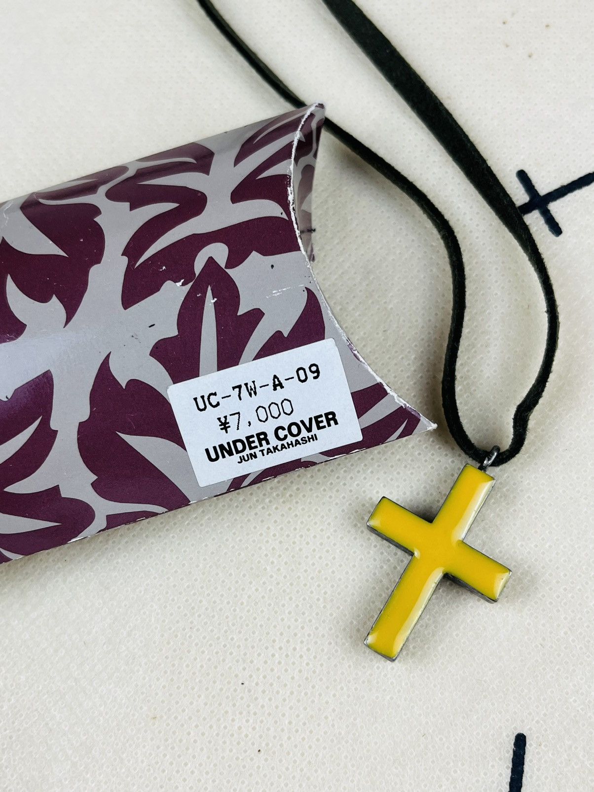Undercover AW97 Undercover Cloisonne Cross Necklace Pendant Yellow Leaf Size ONE SIZE - 2 Thumbnail