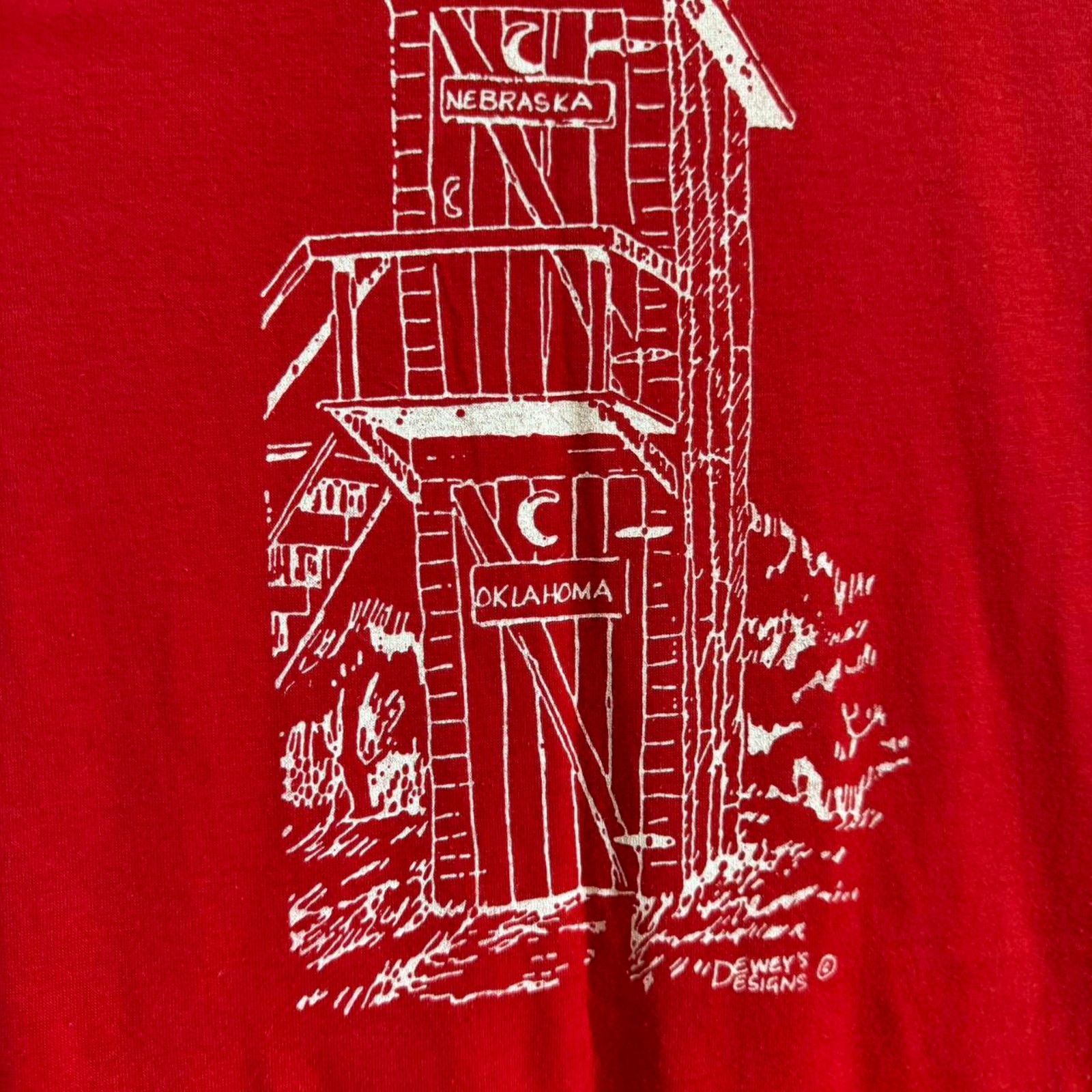 Vintage Vintage 80s Nebraska Huskers Oklahoma Sooners T-Shirt Size US M / EU 48-50 / 2 - 2 Thumbnail