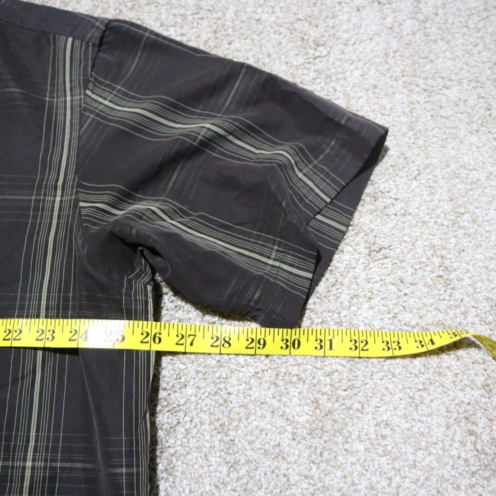 Van Heusen Van Heusen Shirt Men's Size 17.5 XL Solid Brown Plaid Pocket Button Up Size 46R - 5 Thumbnail