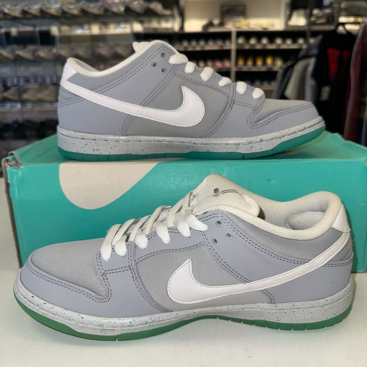 Nike Size 8 - Nike SB Dunk Low Marty McFly - 313170-022 Size US 8 / EU 41 - 2 Thumbnail
