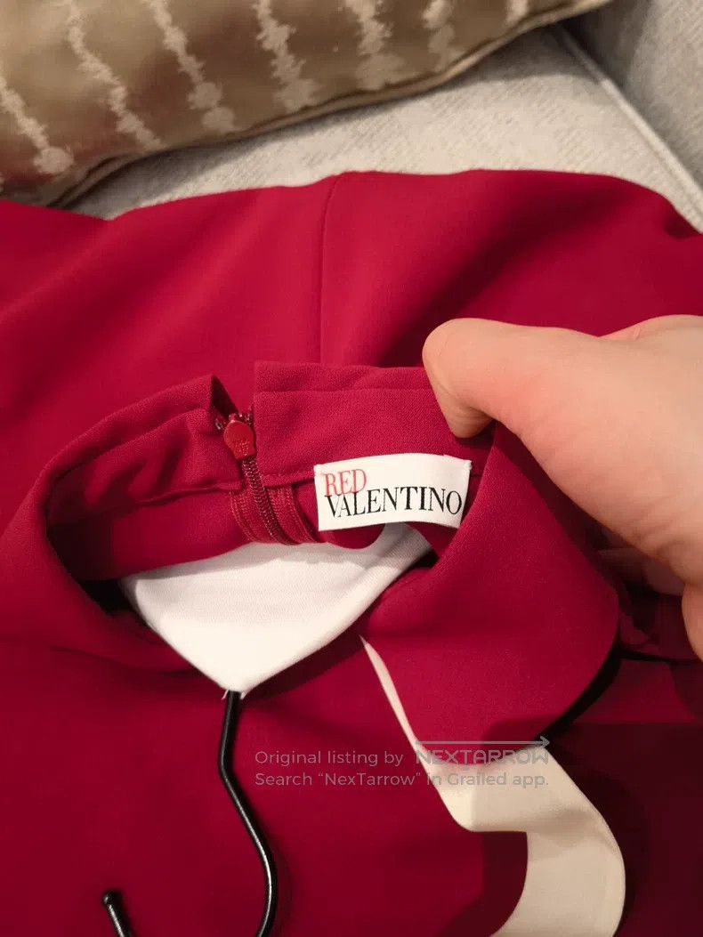 Valentino Valentino dress Size M / US 6-8 / IT 42-44 - 2 Thumbnail