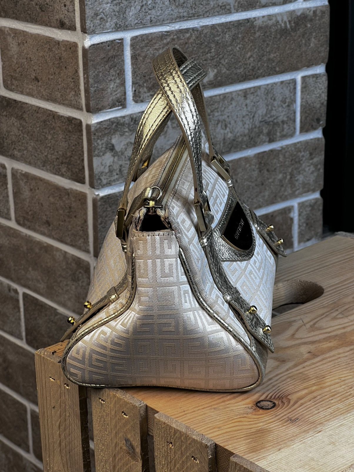 Givenchy Givenchy Cloth Gold Beige Pattern Mini Handbag Size ONE SIZE - 4 Thumbnail