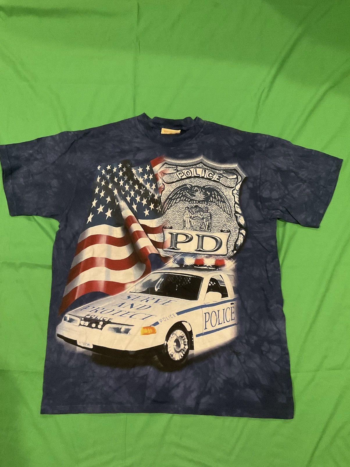 The Mountain × Vintage Vintage Navy blue police car graphic tee Size US L / EU 52-54 / 3 - 1 Thumbnail