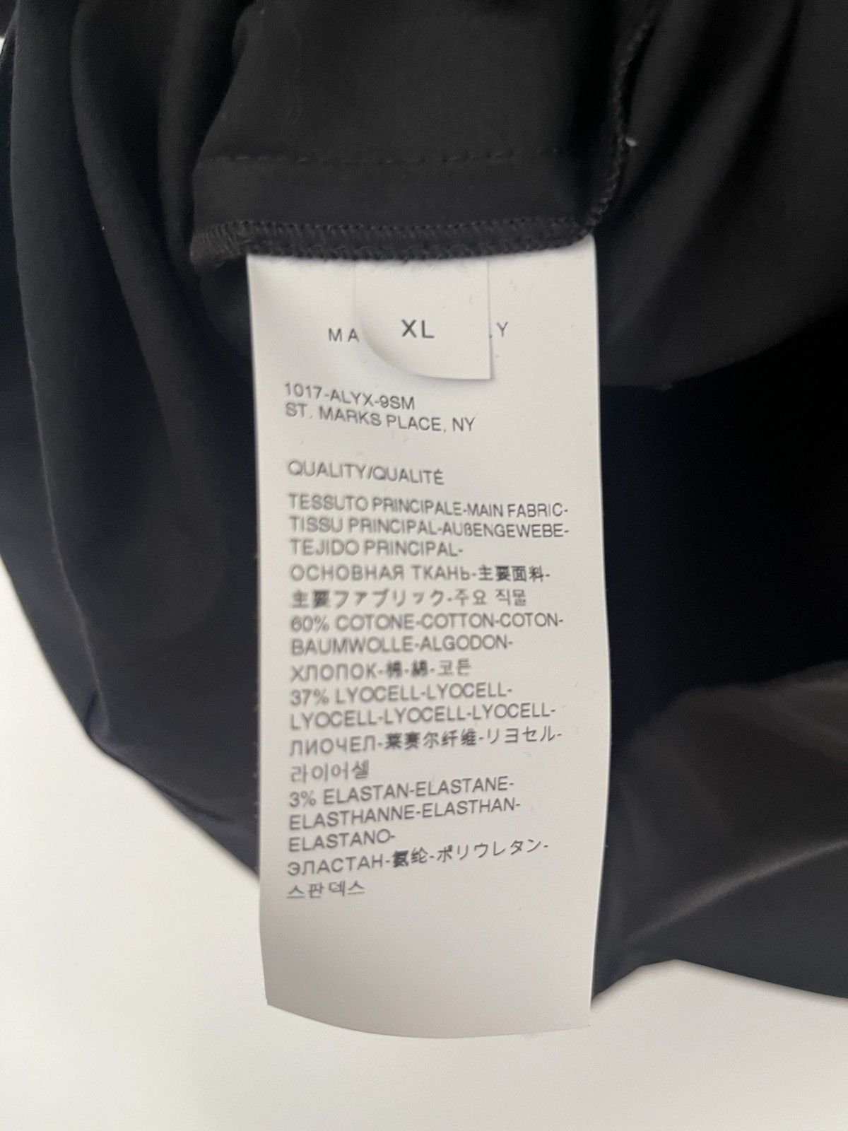 1017 ALYX 9SM 1017 Alyx 9SM black short sleeve tailored shirt Size US L / EU 52-54 / 3 - 6 Thumbnail