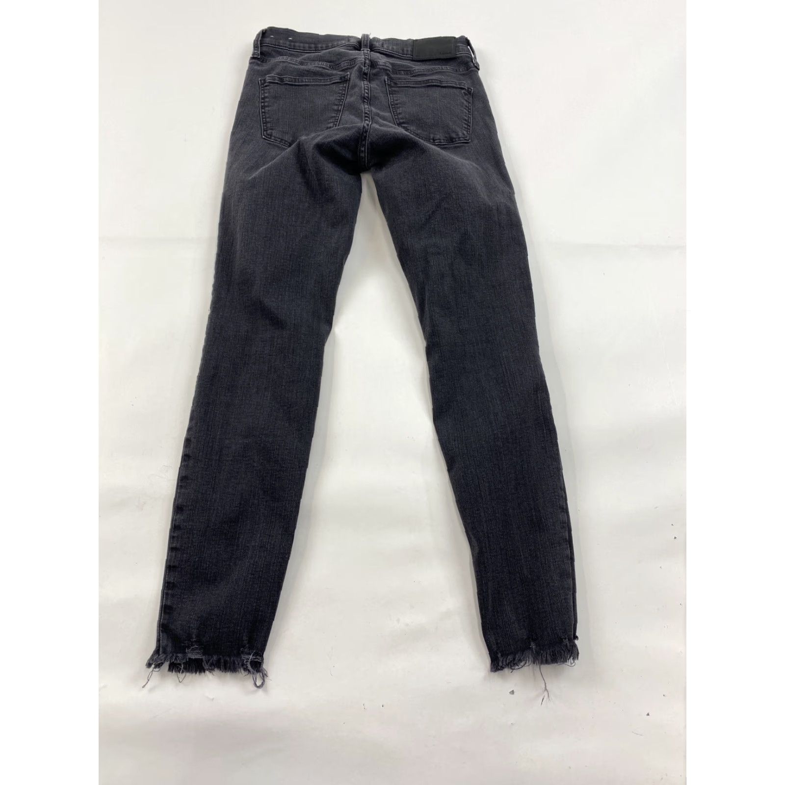 Madewell Madewell Jeans Womens 26 Black 9 inch Mid Rise Skinny Pockets Slimming jeans Size 26" / US 2 / IT 38 - 2 Thumbnail