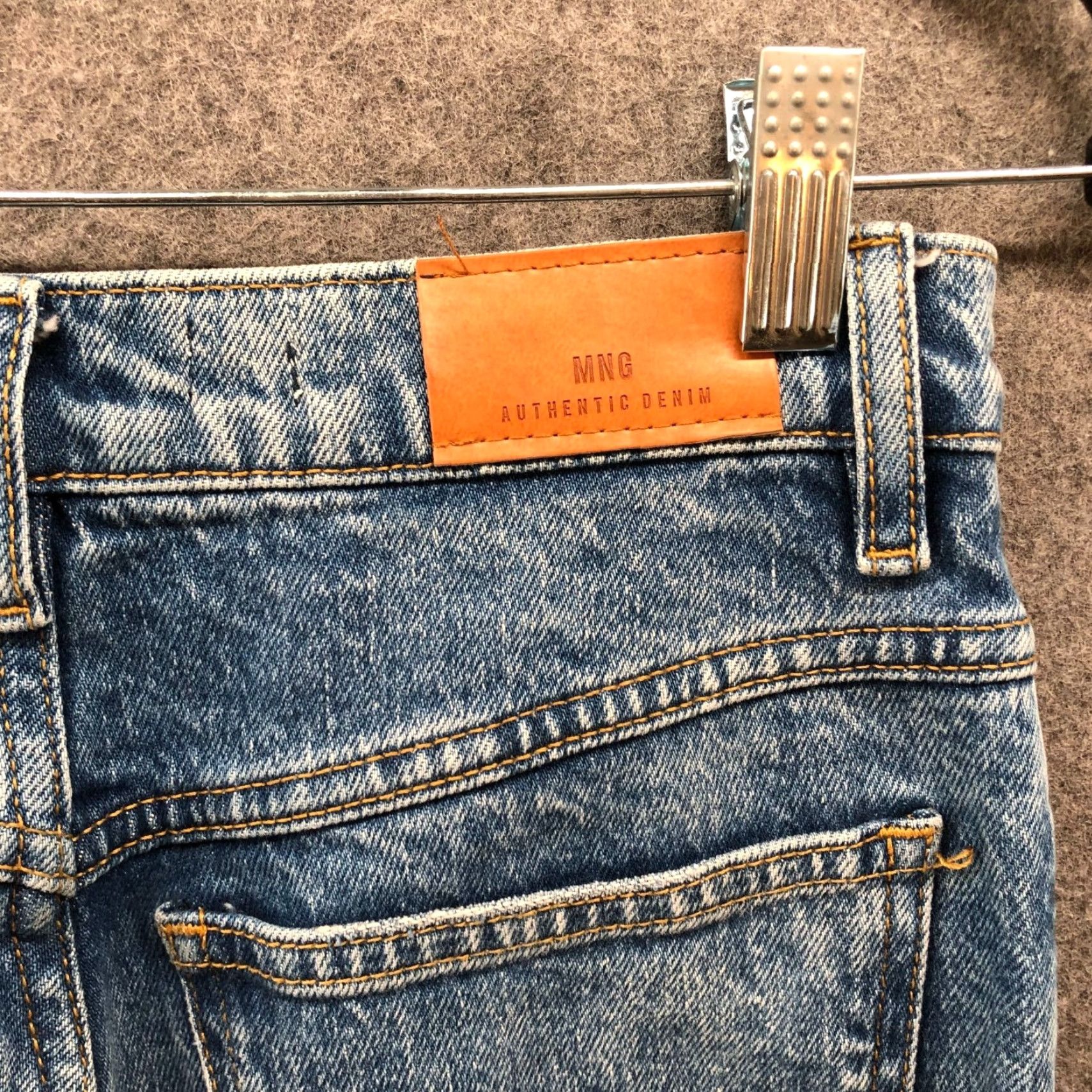 Mango MNG Mango Mom Jeans Womens 2 Blue Medium Wash High Rise Stretch Jeans 5-Pocket Design Vintage No Style: Mom 90s Womens Size 26" / US 2 / IT 38 - 7 Thumbnail