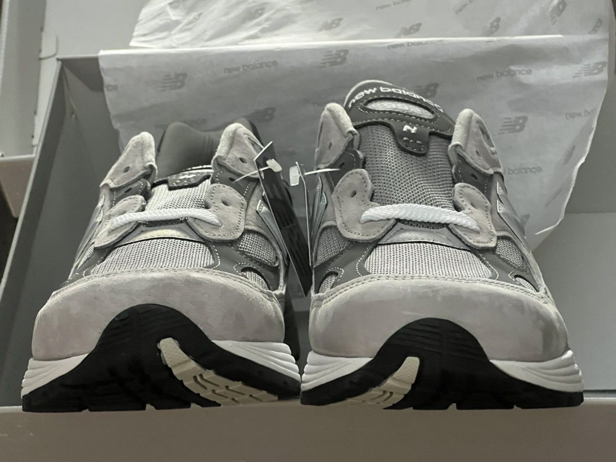 New Balance New Balance 992 GY US 10M Size US 10 / EU 43 - 11 Thumbnail