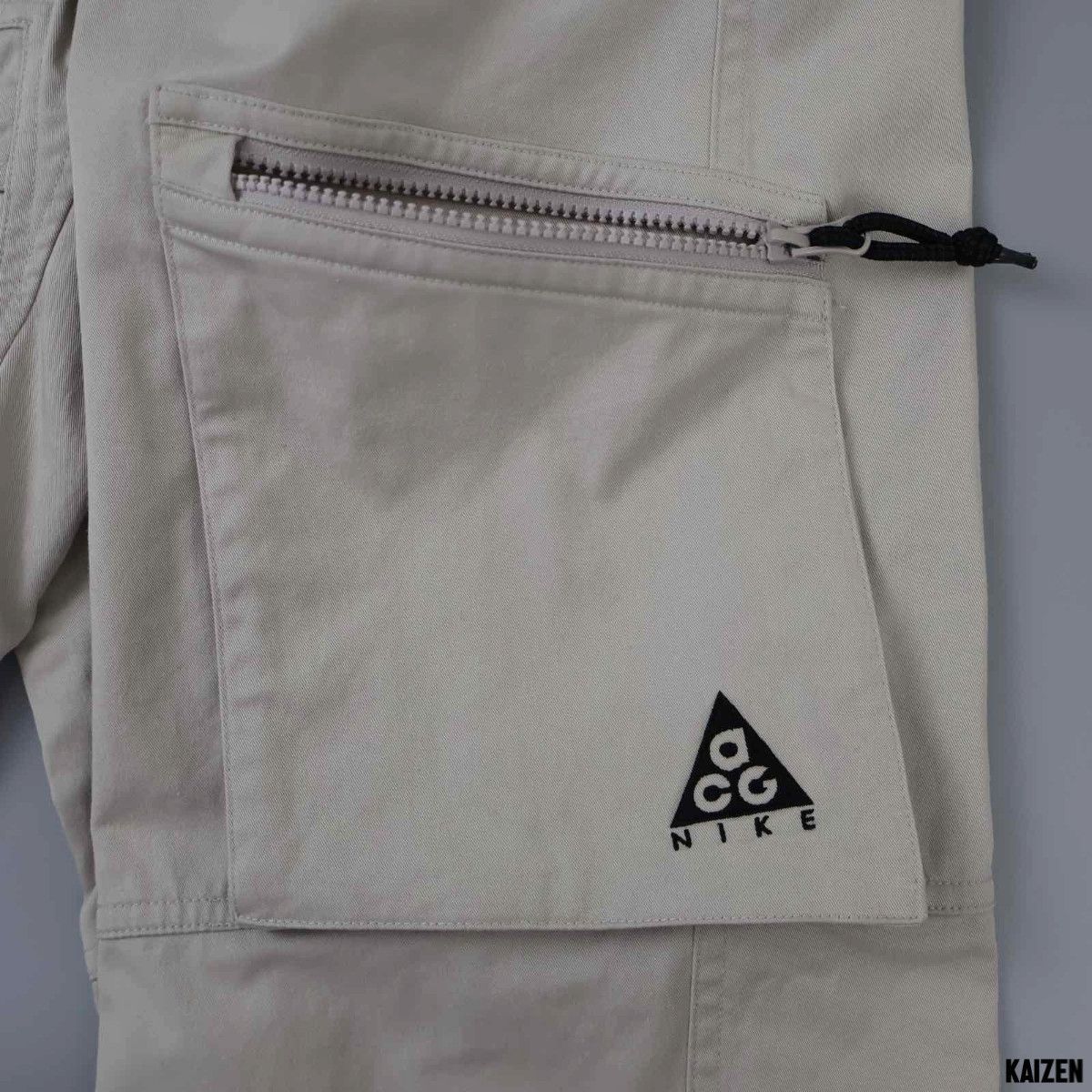 Nike ACG NIKE ACG - CARGO WOVEN PANTS "MOON PARTICLE" Size US 36 / EU 52 - 7 Thumbnail