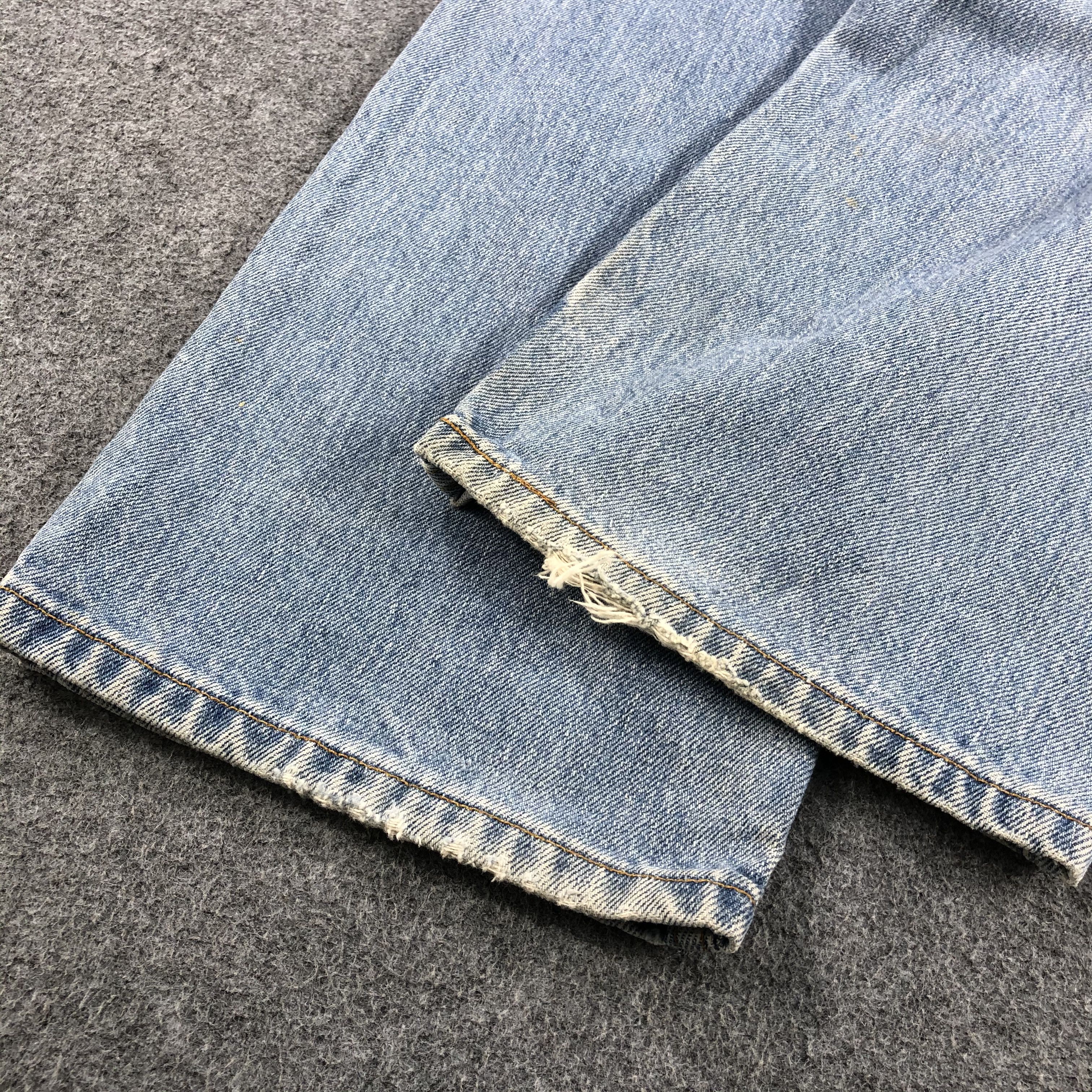 Levi's Vintage 90s Light Wash Levis 516 Jeans-J1559 Size US 37 - 6 Thumbnail