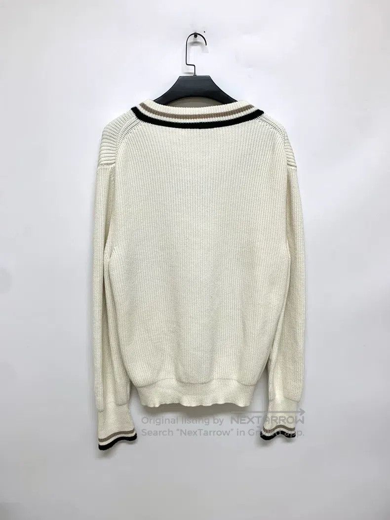 Louis Vuitton Louis Vuitton Contrasting V-neck jacquard knit sweater Size US S / EU 44-46 / 1 - 2 Thumbnail