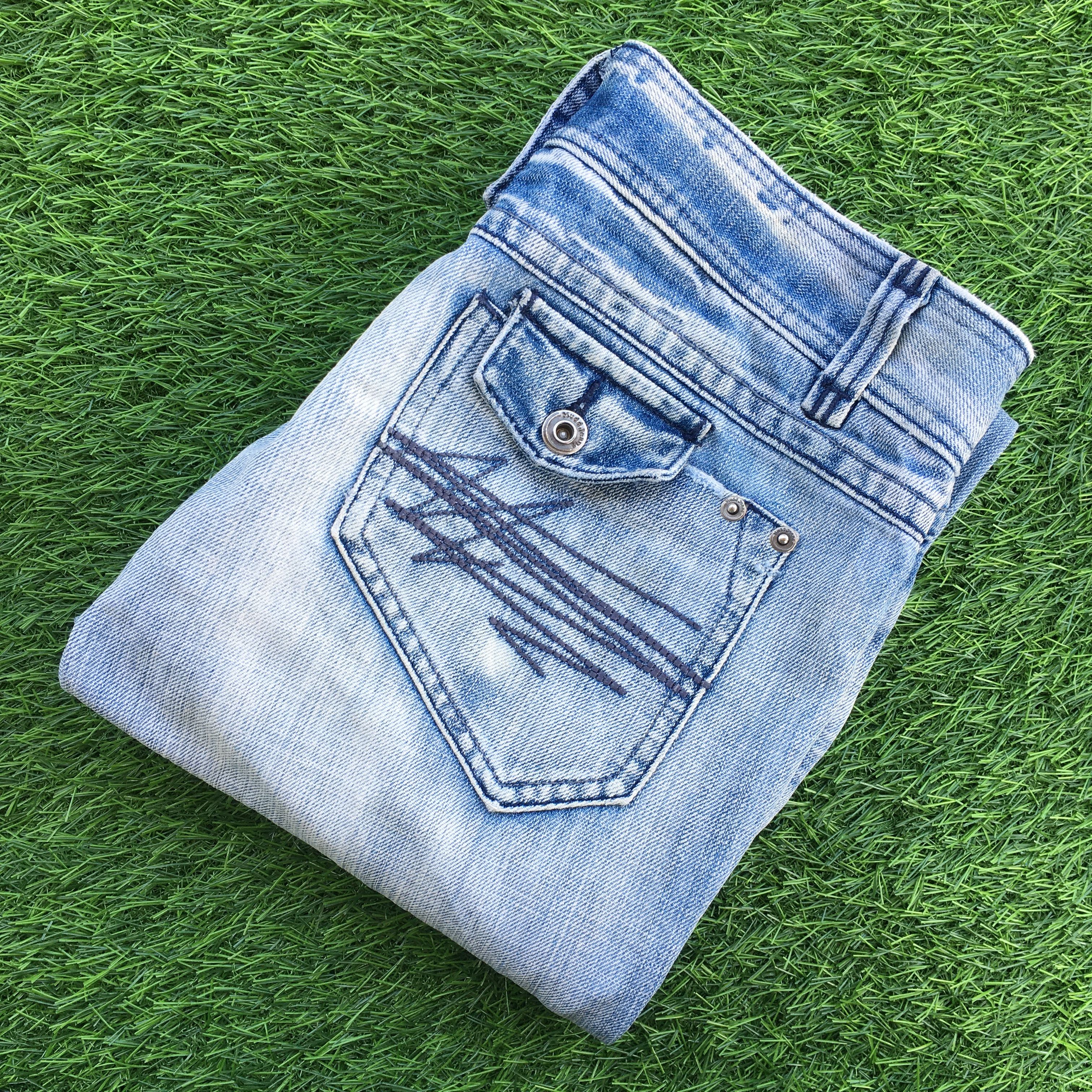 Designer × Jean Low Waist Distressed Bootcut Flare Jeans D-949 Size 28" / US 6 / IT 42 - 9 Thumbnail