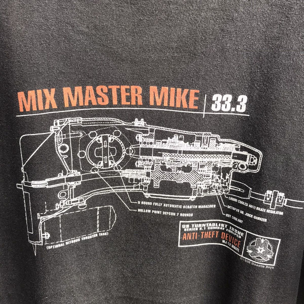 Band Tees Vintage 90s BEASTIE BOYS mix master mike dj rap tee Size US L / EU 52-54 / 3 - 4 Thumbnail