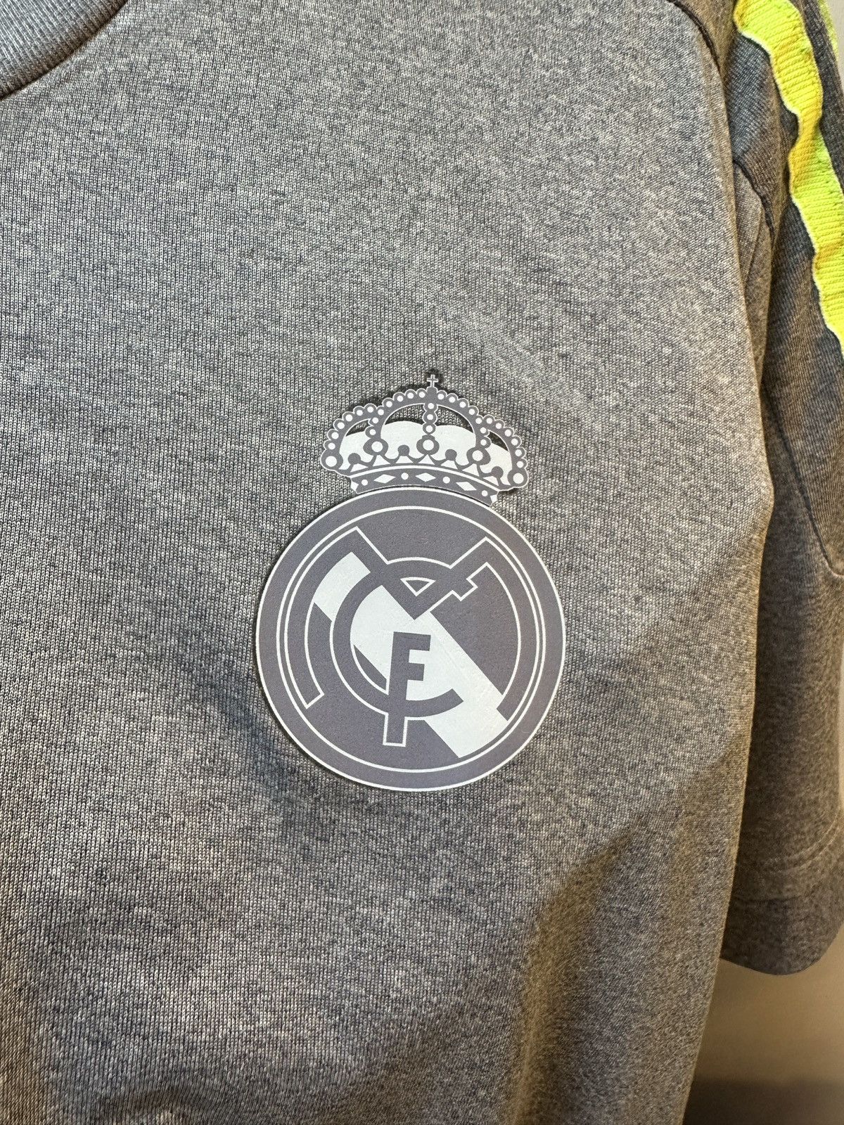 Adidas 2015-2016 Real Madrid Away Kit CR7 Size US L / EU 52-54 / 3 - 15 Thumbnail