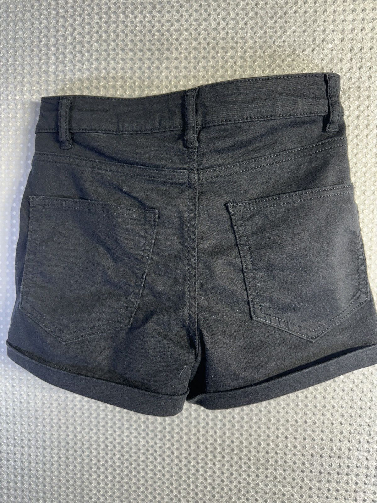 Divided H&M Divided cuffed Shorts Size 26" / US 2 / IT 38 - 3 Thumbnail