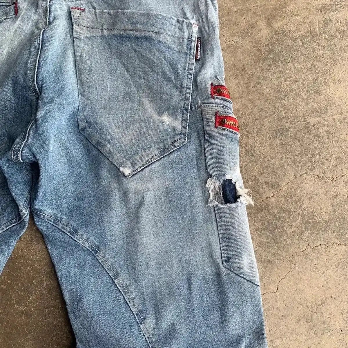 Vintage DISTRESSED DENIM TROUSERS HUMMER CURVE LEGS JEAN FADED PANTS Size US 29 - 17 Thumbnail
