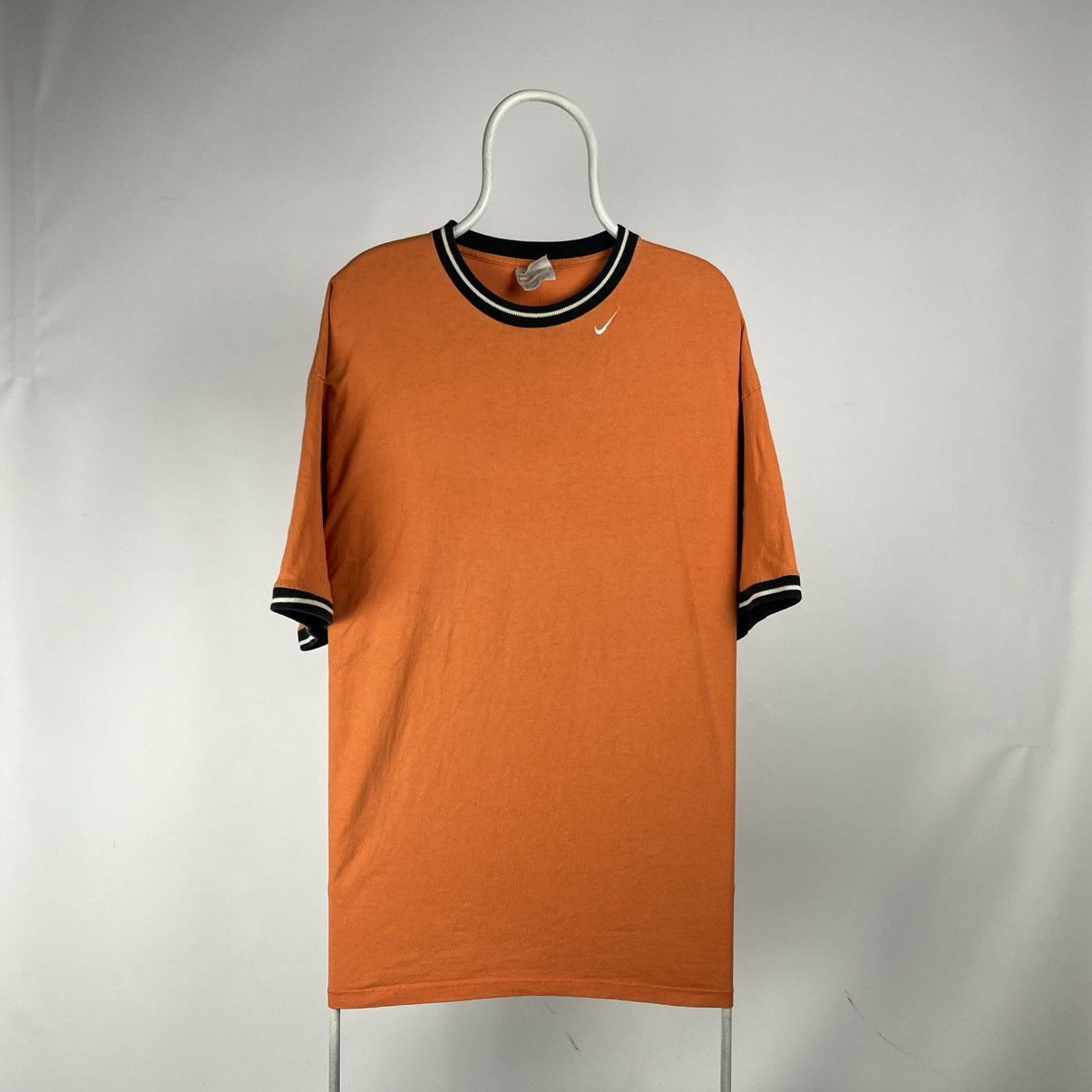 Nike Vintage Nike Tshirt swoosh size XXLarge Size US XXL / EU 58 / 5 - 1 Thumbnail