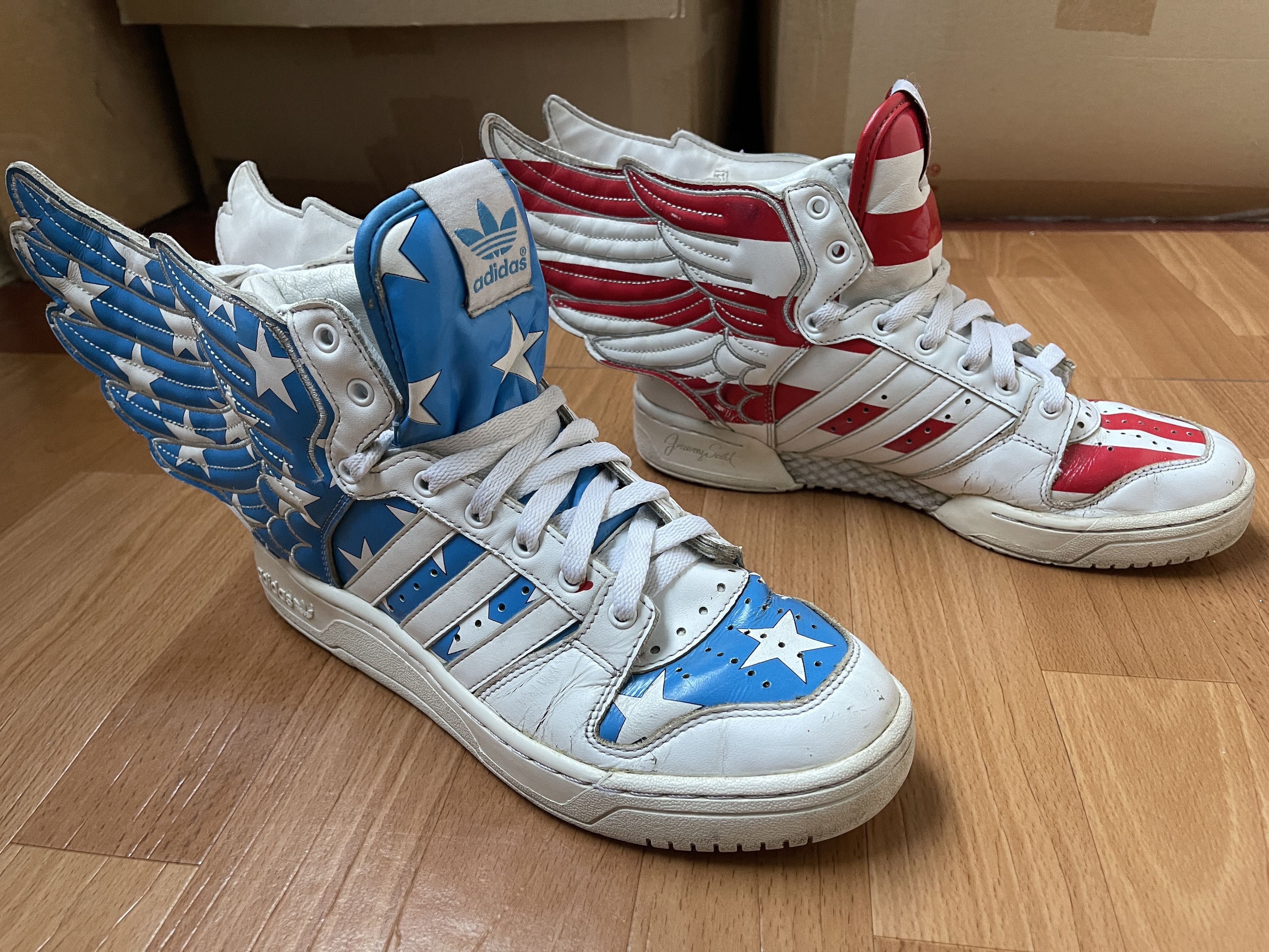 Adidas × Jeremy Scott Adidas Jeremy Scott Wings 2.0 FLAG Stars and Stripes V24619 Size US 7.5 / EU 40-41 - 4 Thumbnail