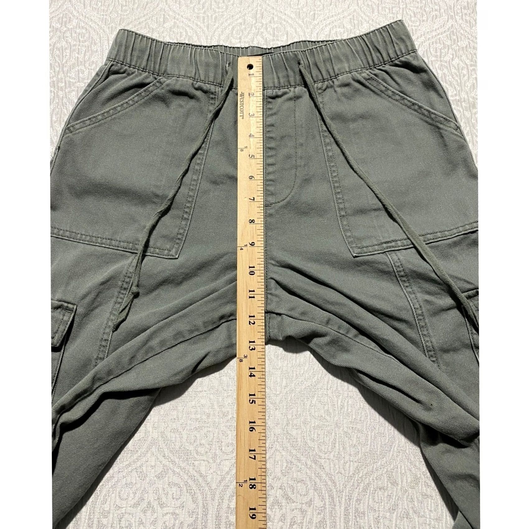Forever 21 FOREVER 21 Womens Olive Green Cargo Jogger Pants Elastic Waist Tie Cuff Size M Size 32" / US 10 / IT 46 - 4 Thumbnail
