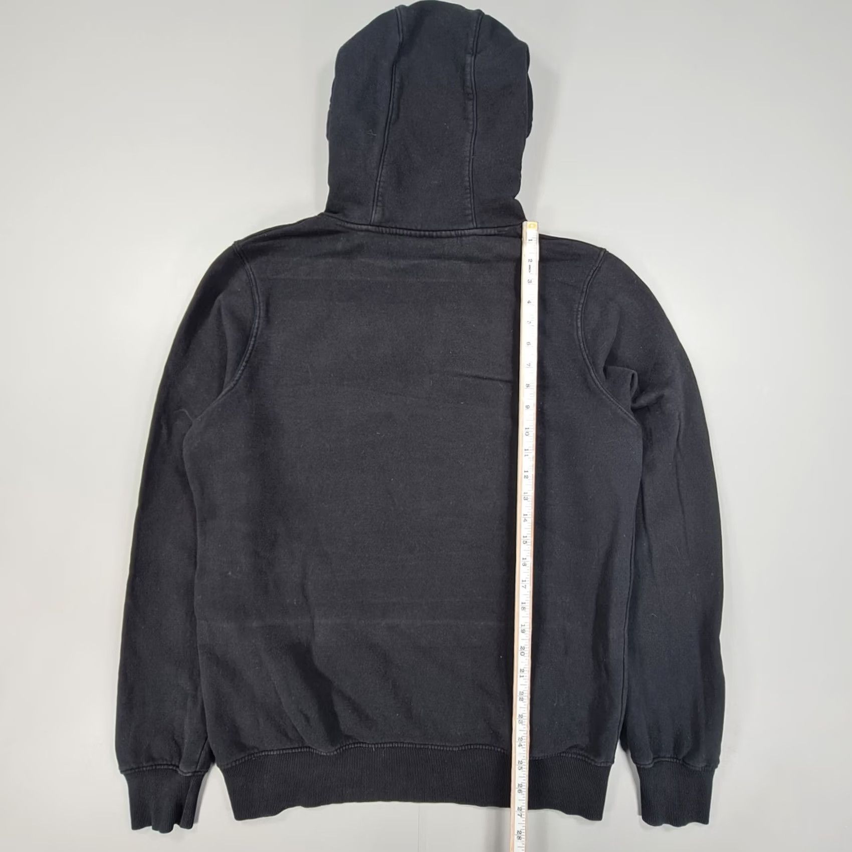 Vintage Trapstar Hoodie Black M Long Sleeve Pullover Fleece Logo Kangaroo Pockets 100% Cotton Machine Washable Mens Regular Sports Size US M / EU 48-50 / 2 - 7 Thumbnail