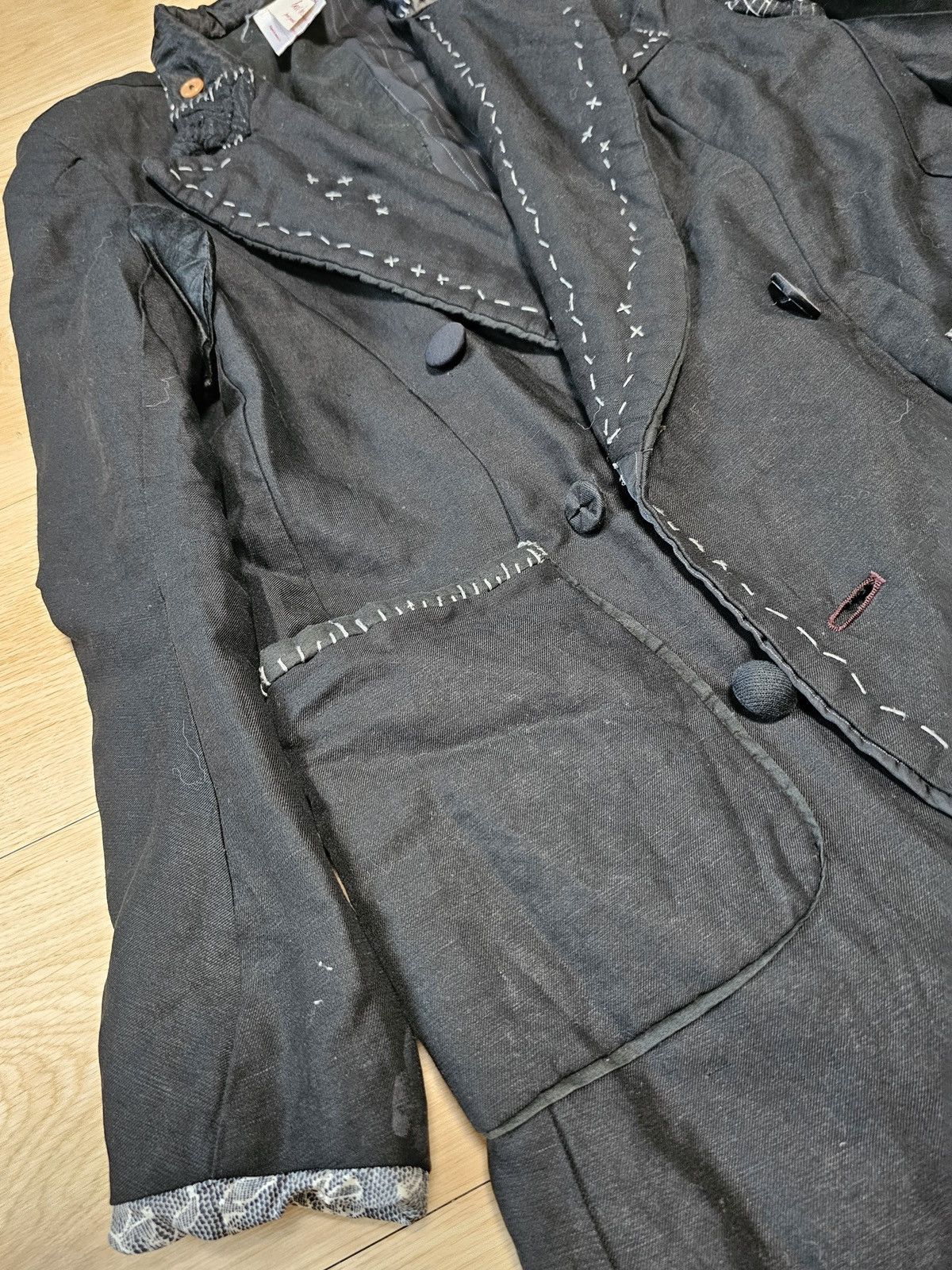 Undercover M AW04 But Beautiful Six-button assymetric blazer jacket Size US M / EU 48-50 / 2 - 4 Thumbnail